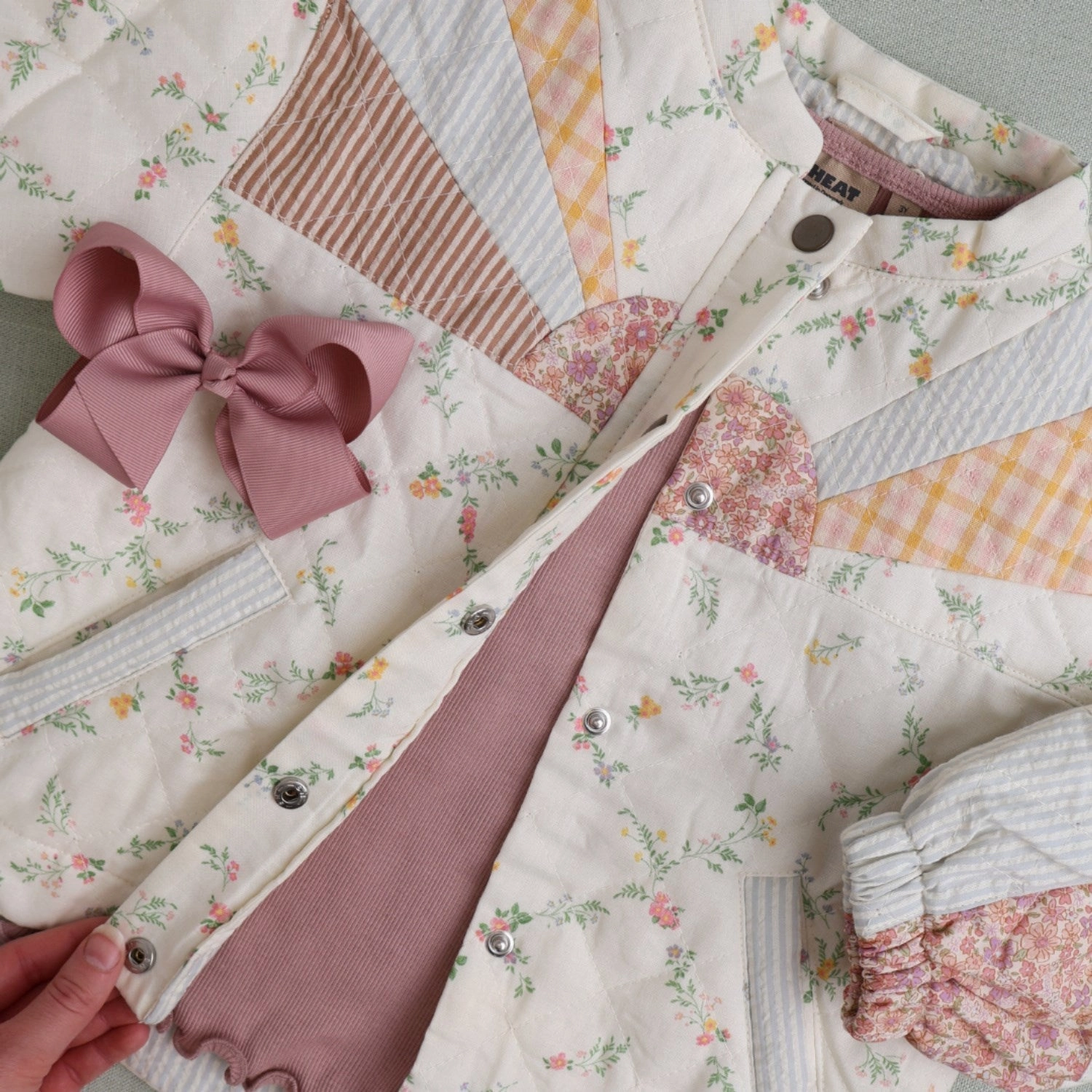 DurableStitching Wheat Ivory Checked Flowers Quilt Jacket Inga
