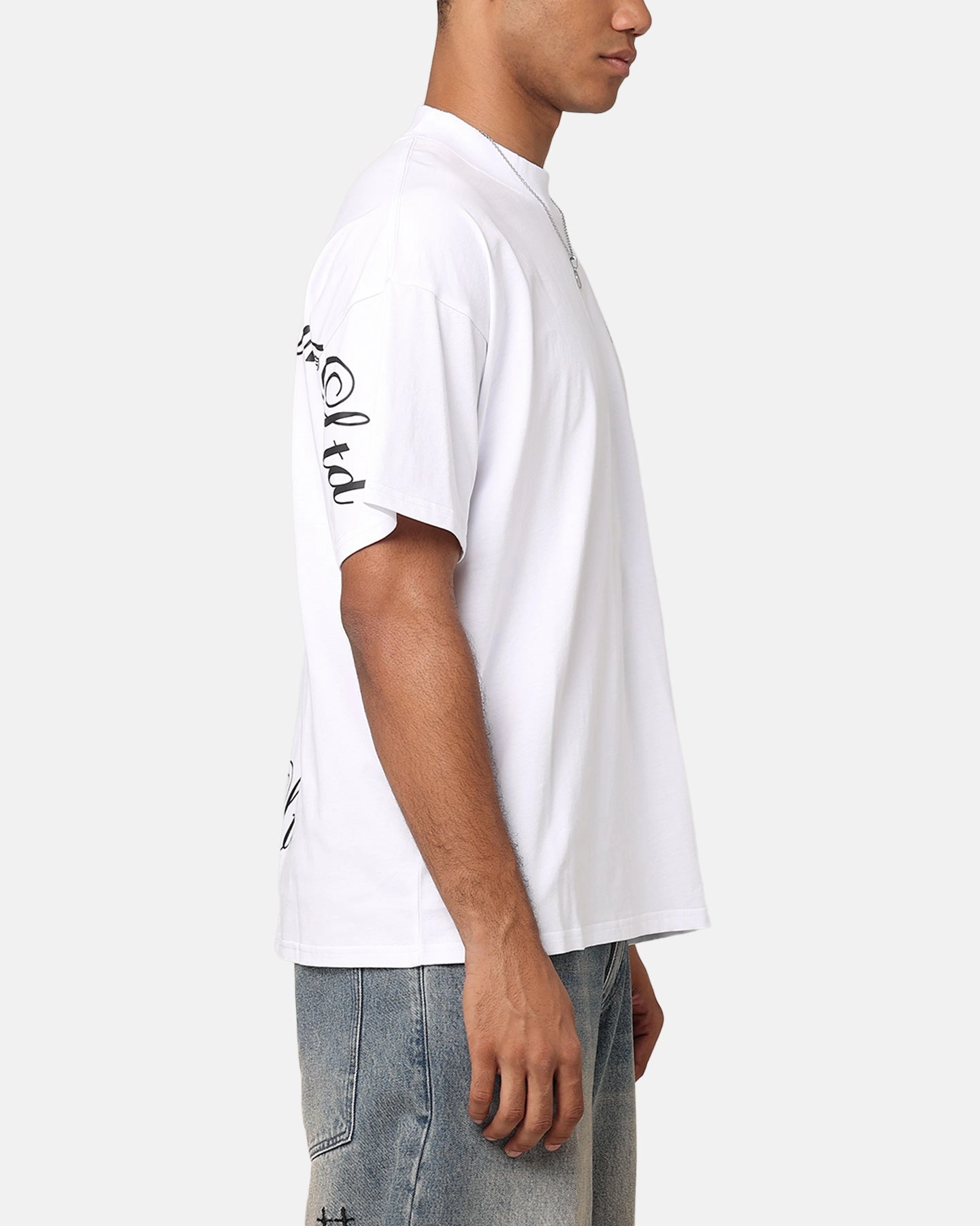Carre Side Script Oversized T-Shirt White MultipurposeCuffs NonIrritatingTags