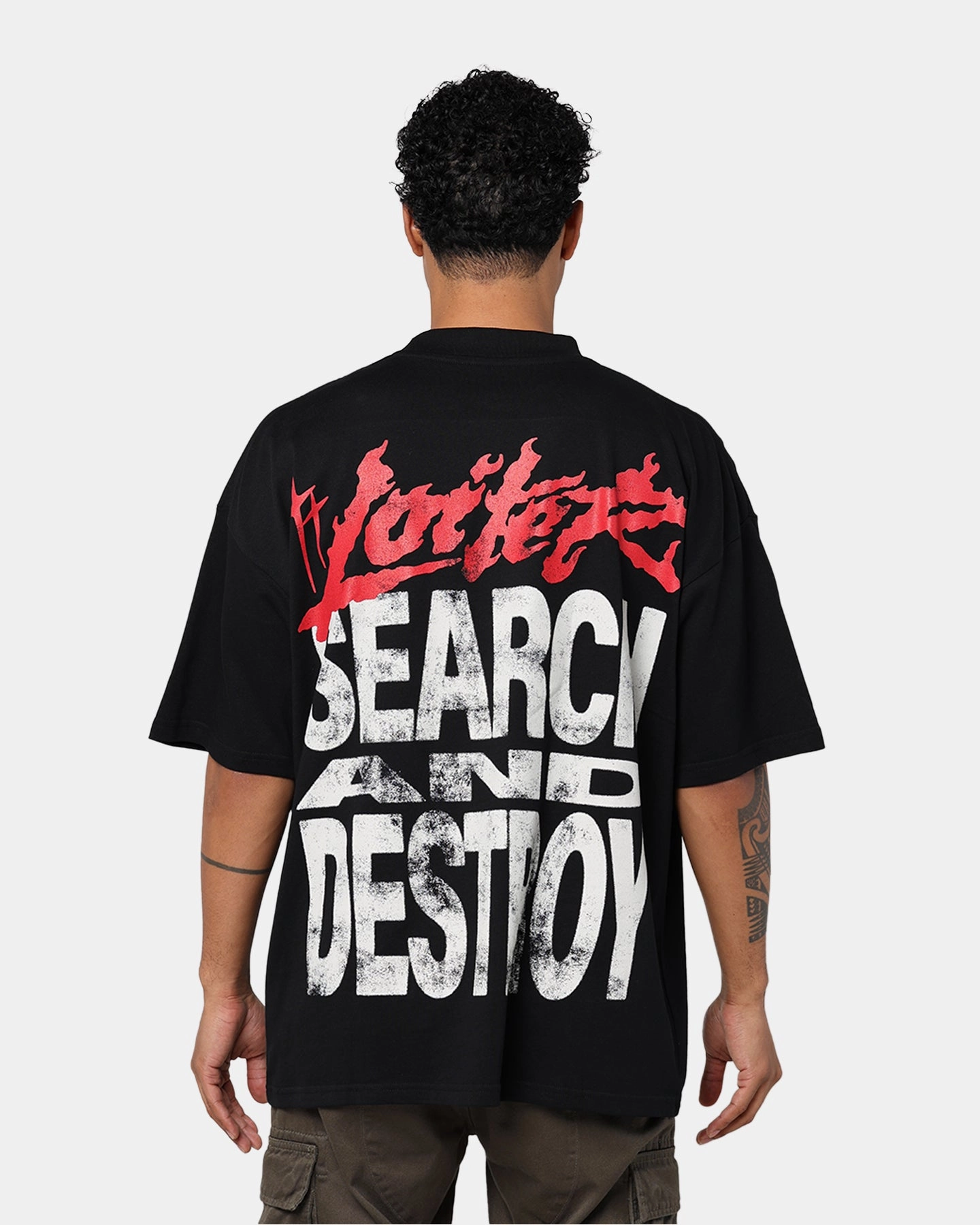 Loiter Search And Destroy Oversized T-Shirt Black loose fitting