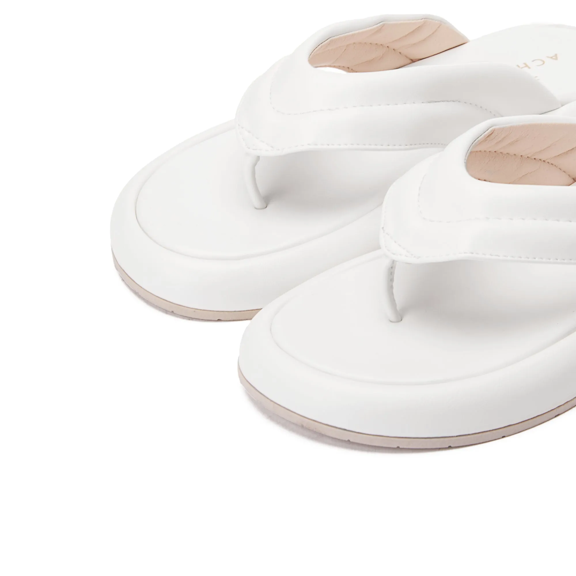 Comfy Footbed Plain Toe Slippers - White