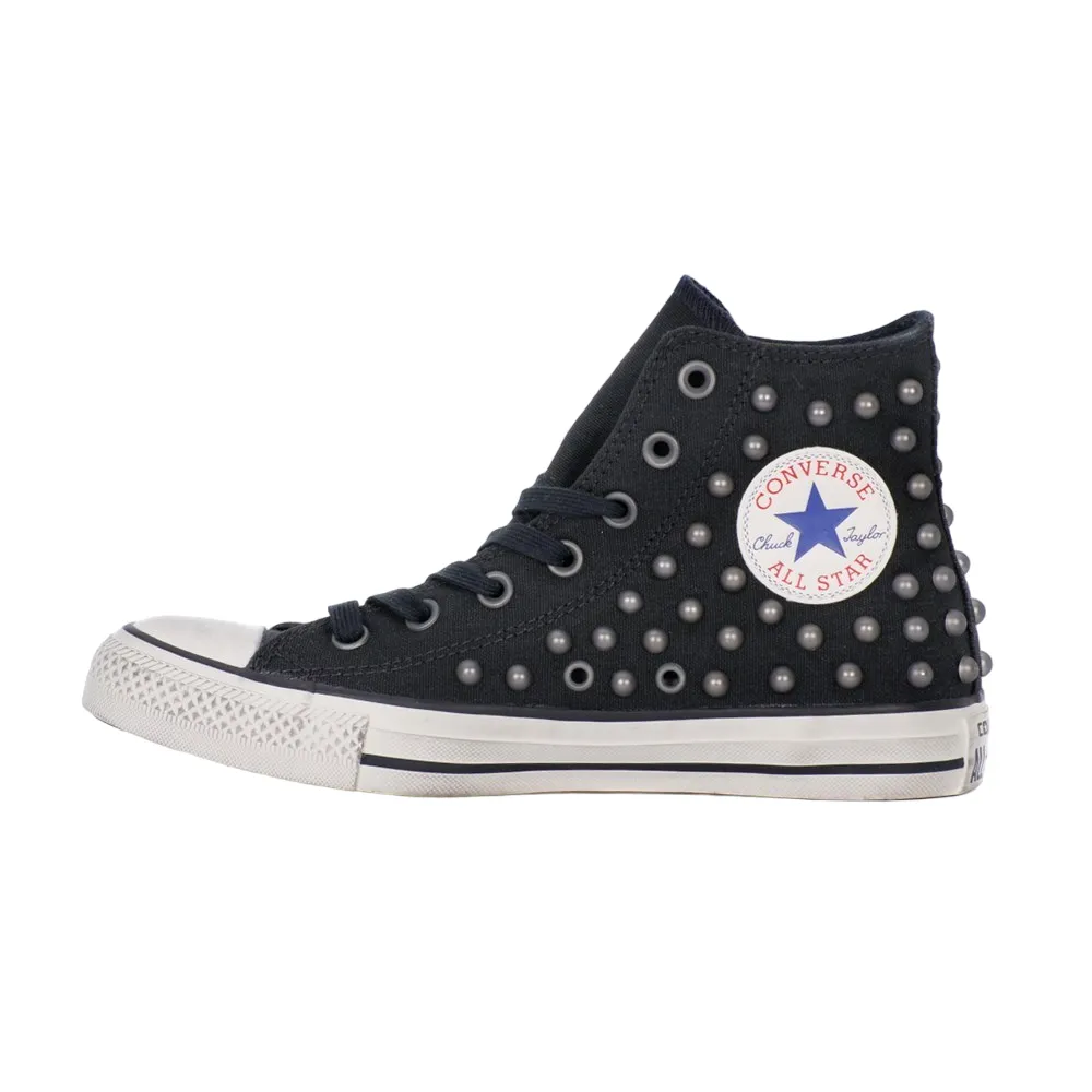 anniversary - themed running gear Posture - correction Converse Distressed con Borchie 160958C black