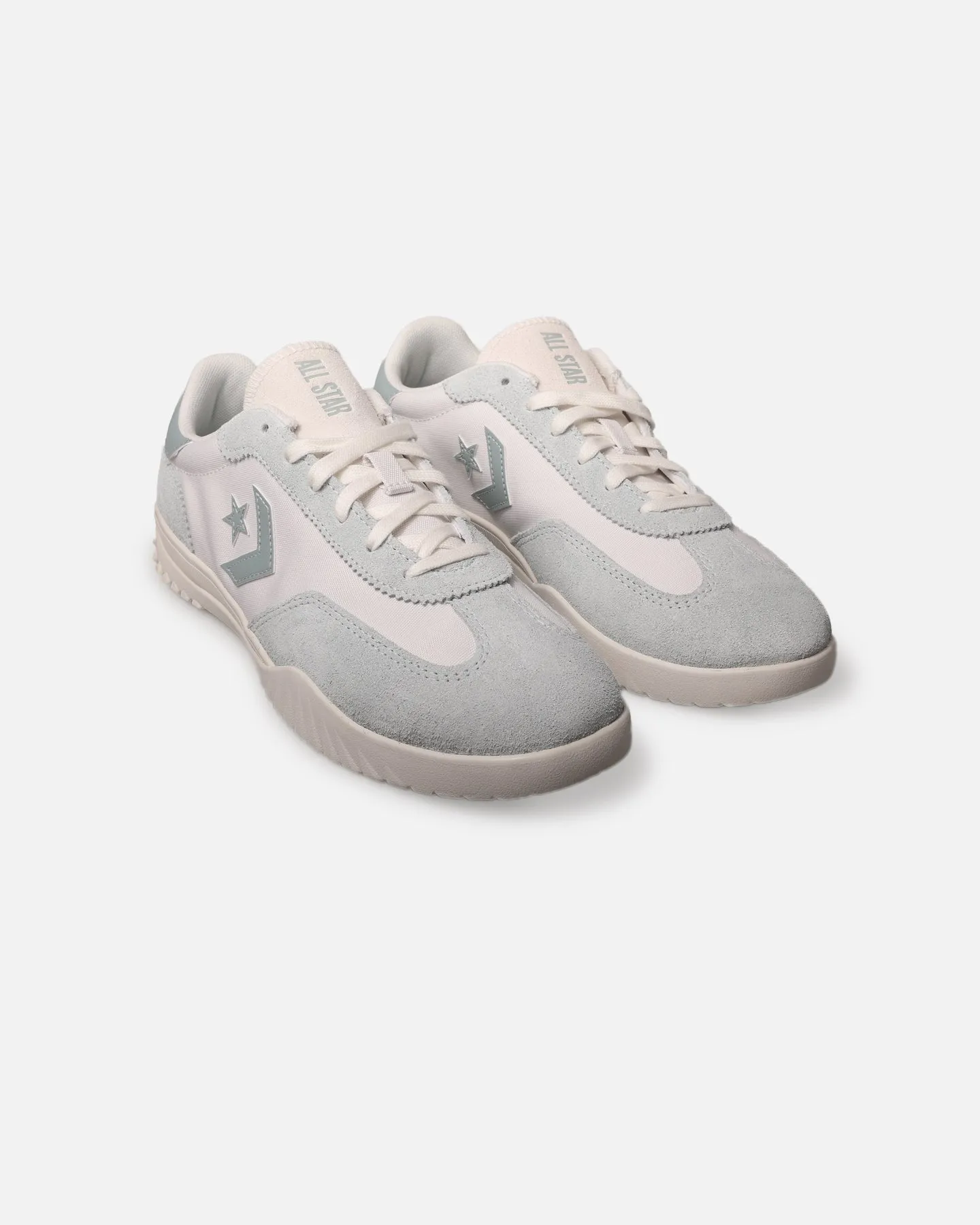 Converse Women's Run Star Trainer Blue/White hook - and - loop running option
