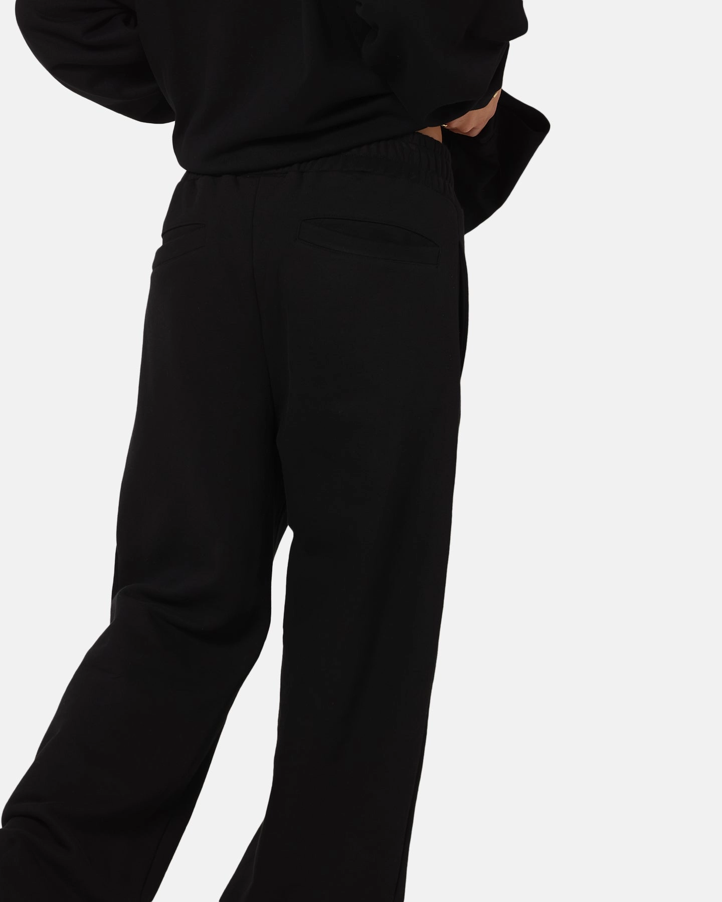 Carre Terrace Trackpants Black Comfort Layer LightweightWeave