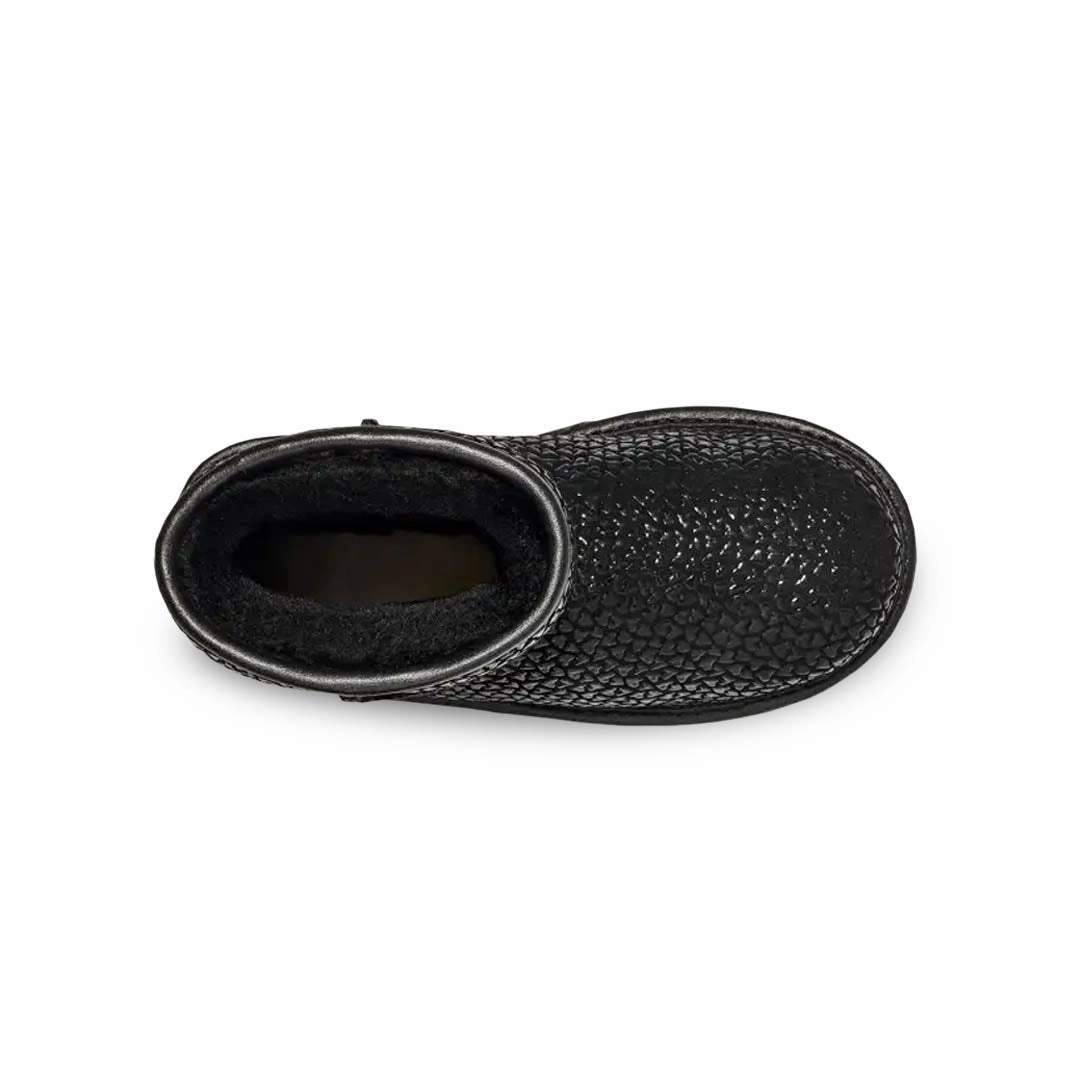 cool tones UGG? - Kids' (Infant) Classic II Gel Hearts Boots (1143730T-BLK)