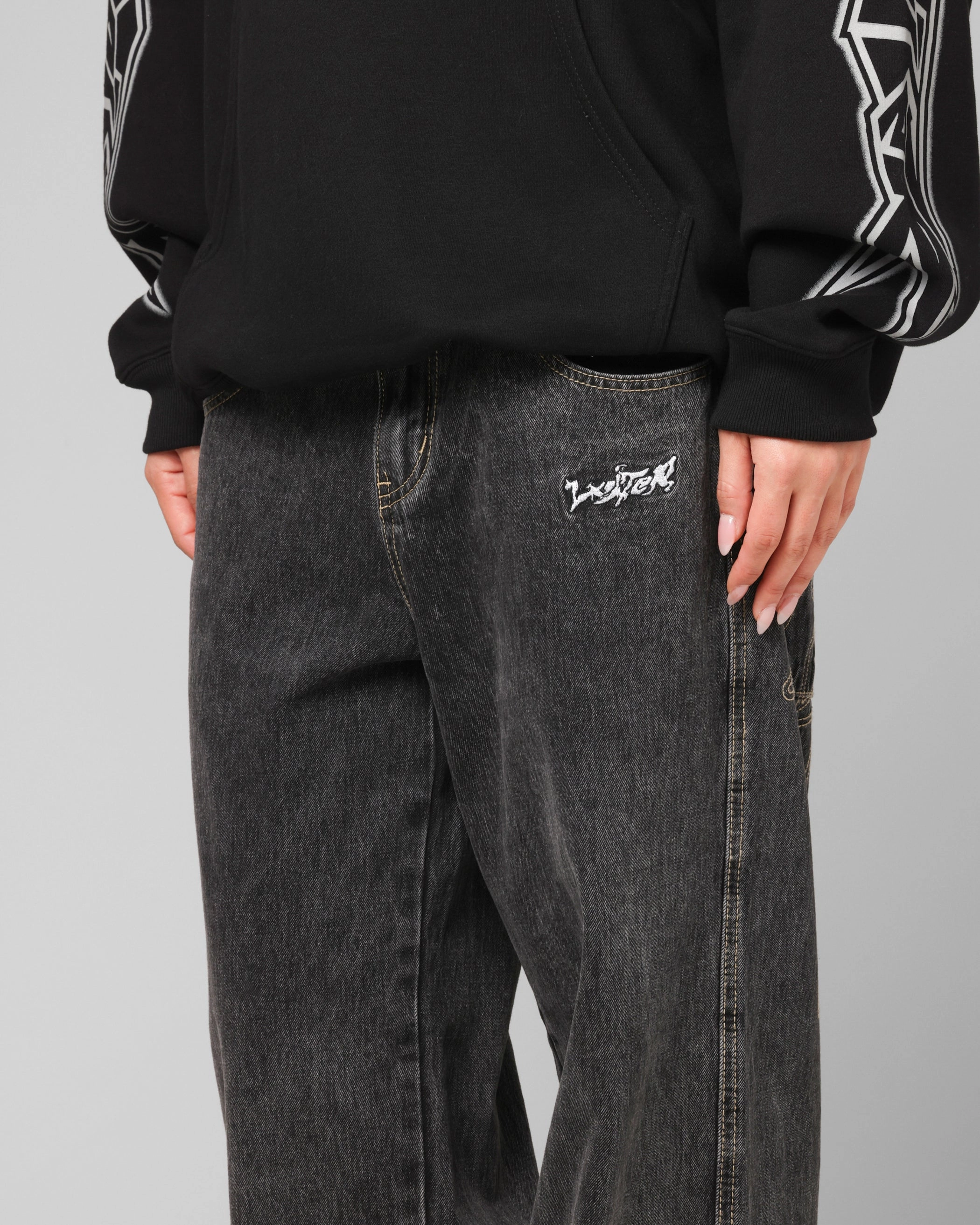 Loiter Star Born Jeans Dirty Grey Flattering Design Wear Sporty Layer