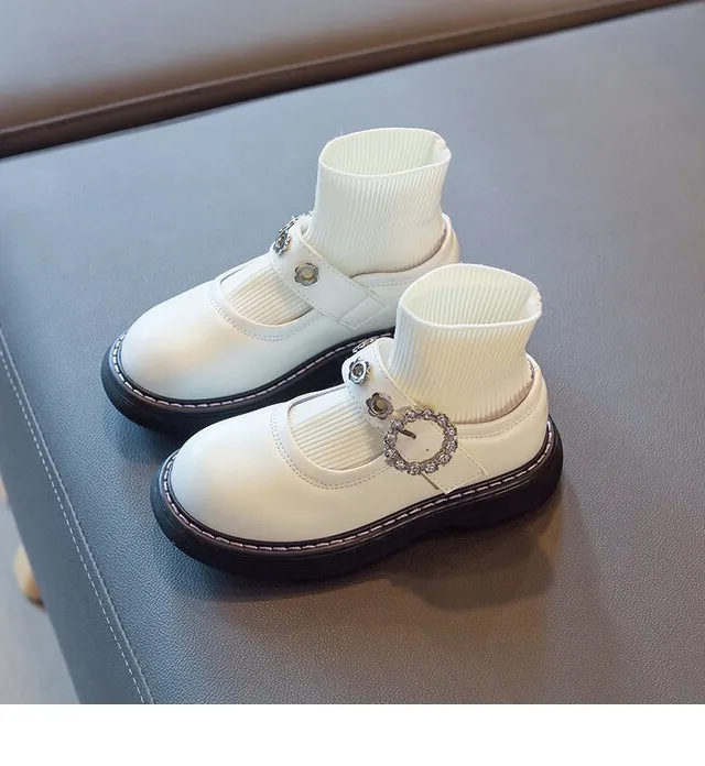 Demi Girls' Flat Shoes