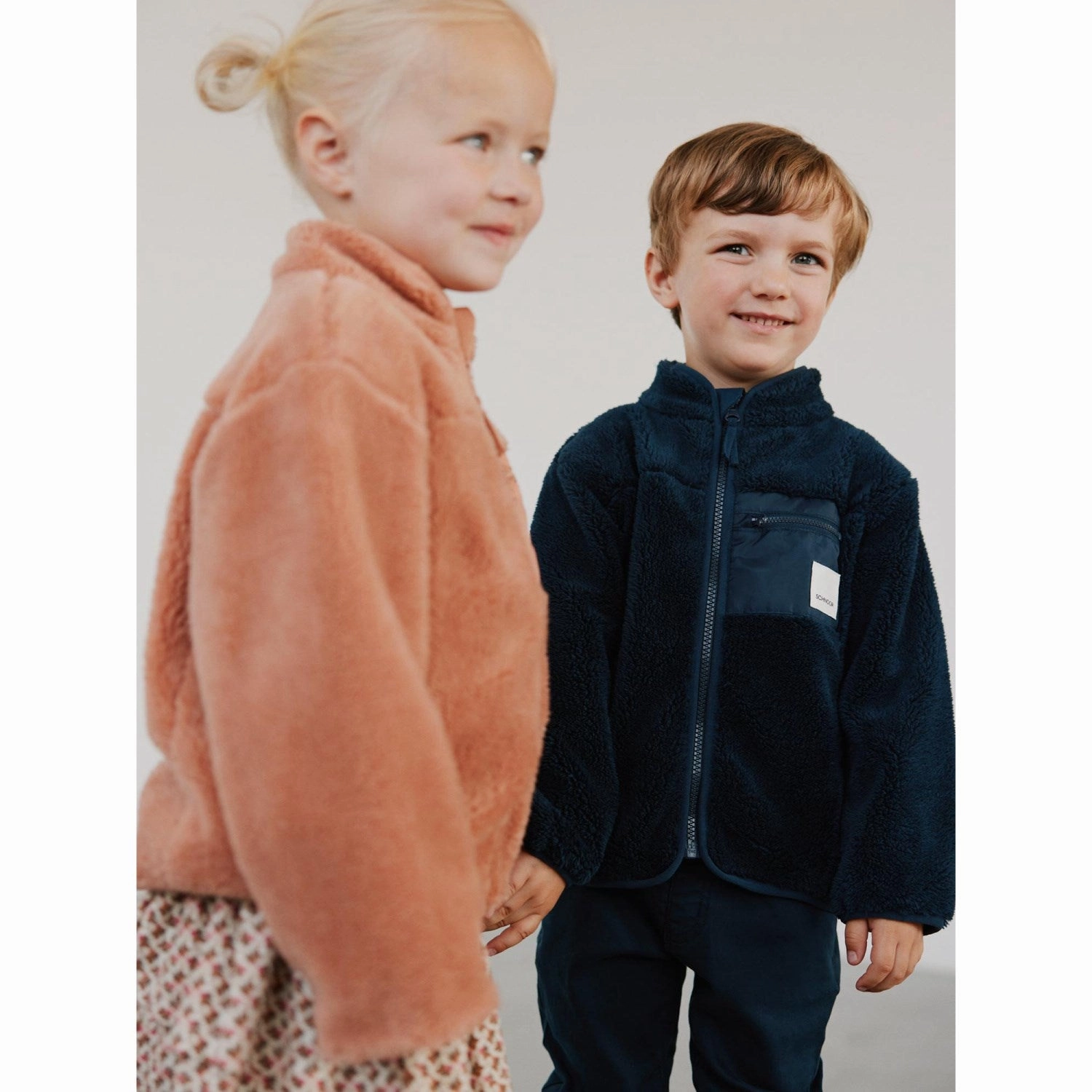 Sofie Schnoor Rosy Brown Jacket Airflow Ventilation