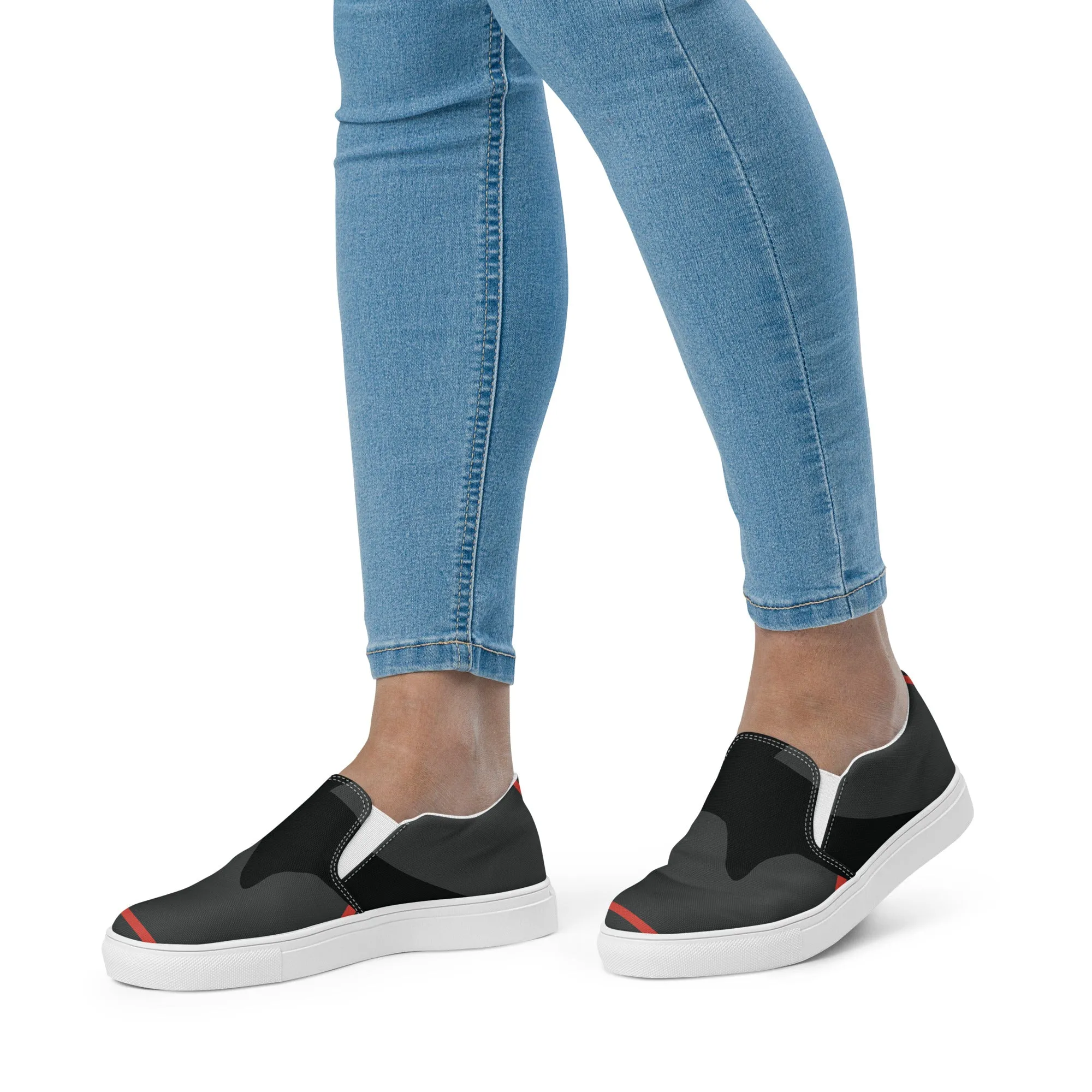 DREAM CHASER Women's Slip-On Canvas Shoes