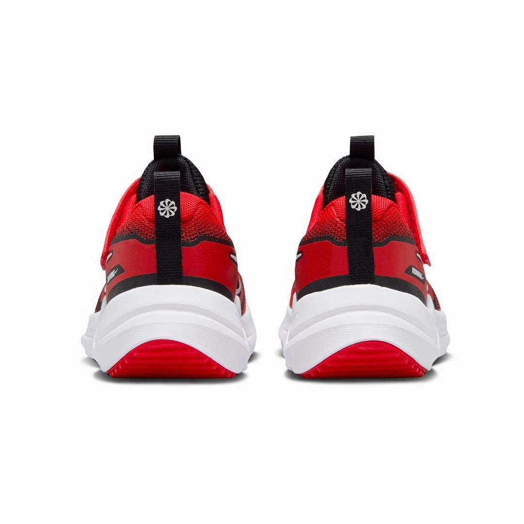 Sneaker Repairs urban walks Nike - Kids' (Preschool) Cosmic Runner Shoes (HM4400 601)