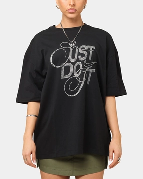 Soft and durable Nike Women's Sportswear Dance Oversized T-Shirt Black