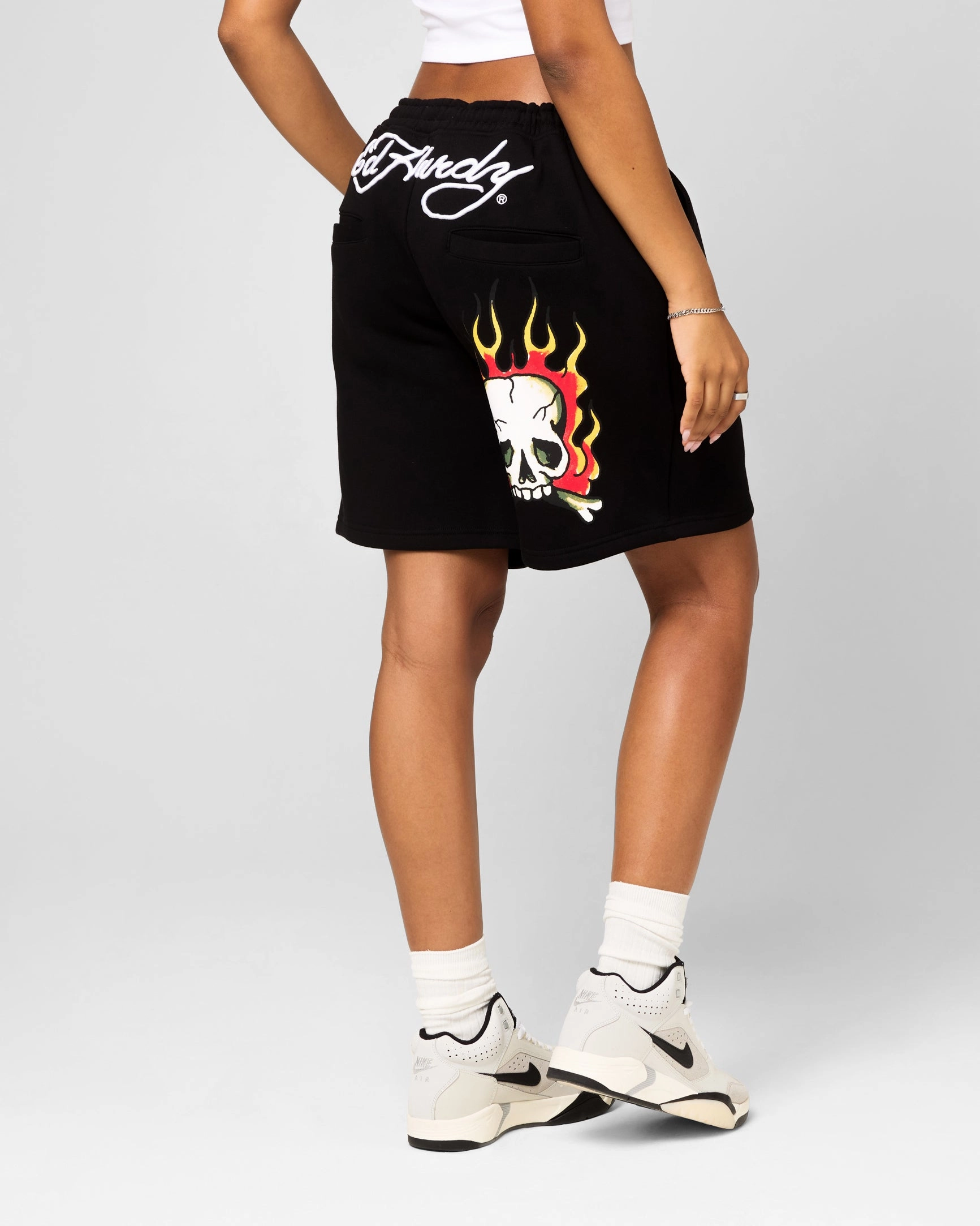 Ed Hardy Skull Fleece Shorts Black Sleek Design Luxe Look