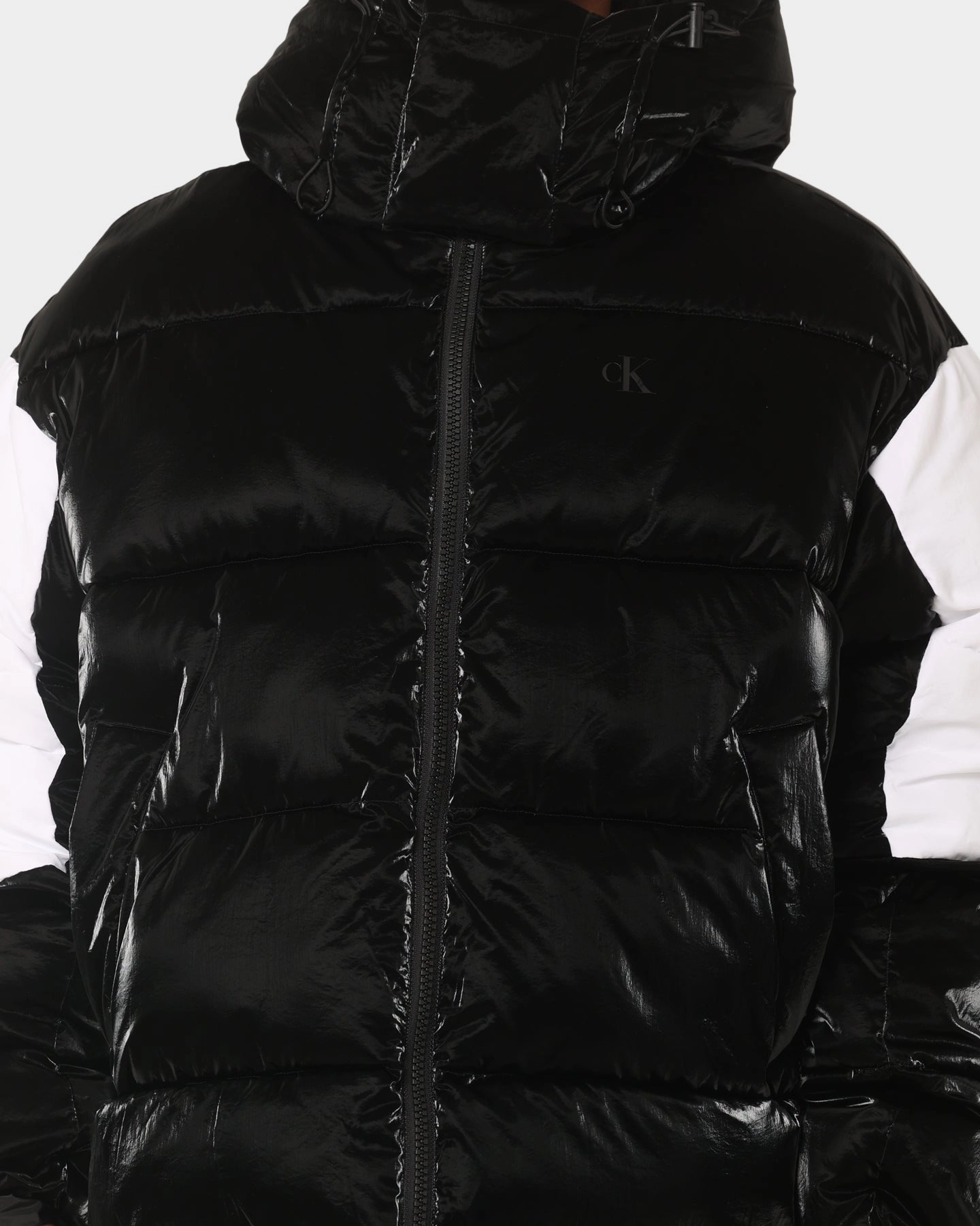 Calvin Klein Bold Logo Colourblock Puffer Jacket Ck Black/Bright White Ribbed Knit Cuffs Cozy Interior