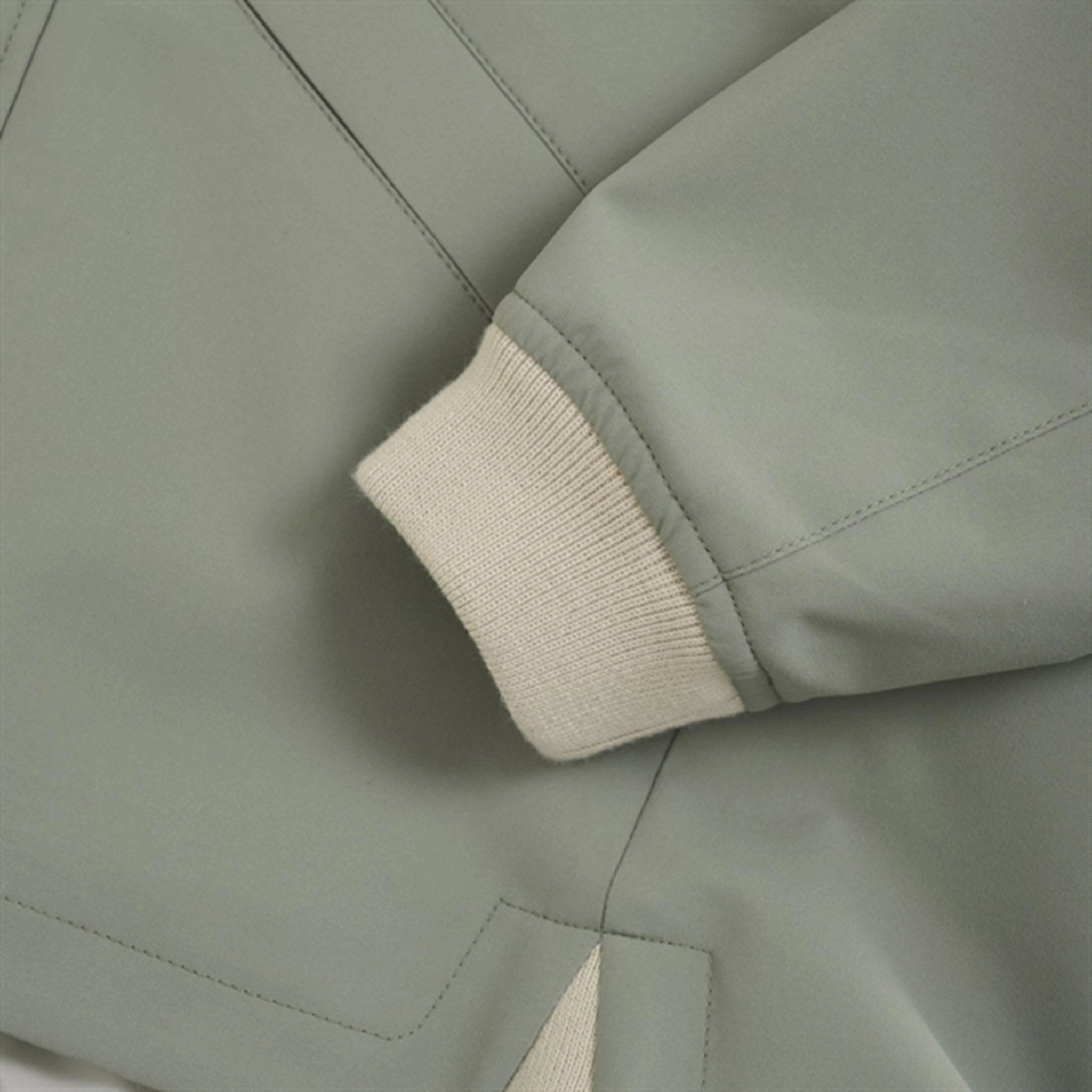 Low Profile Fastening En Fant Jacket Sea Spray