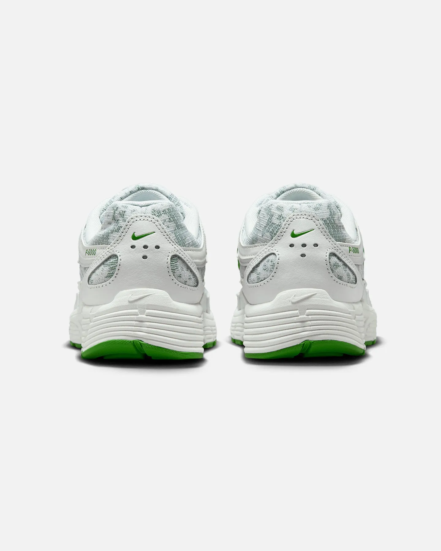 park - specific shoes Nike Women's P-6000 Summit White/Kelly Green