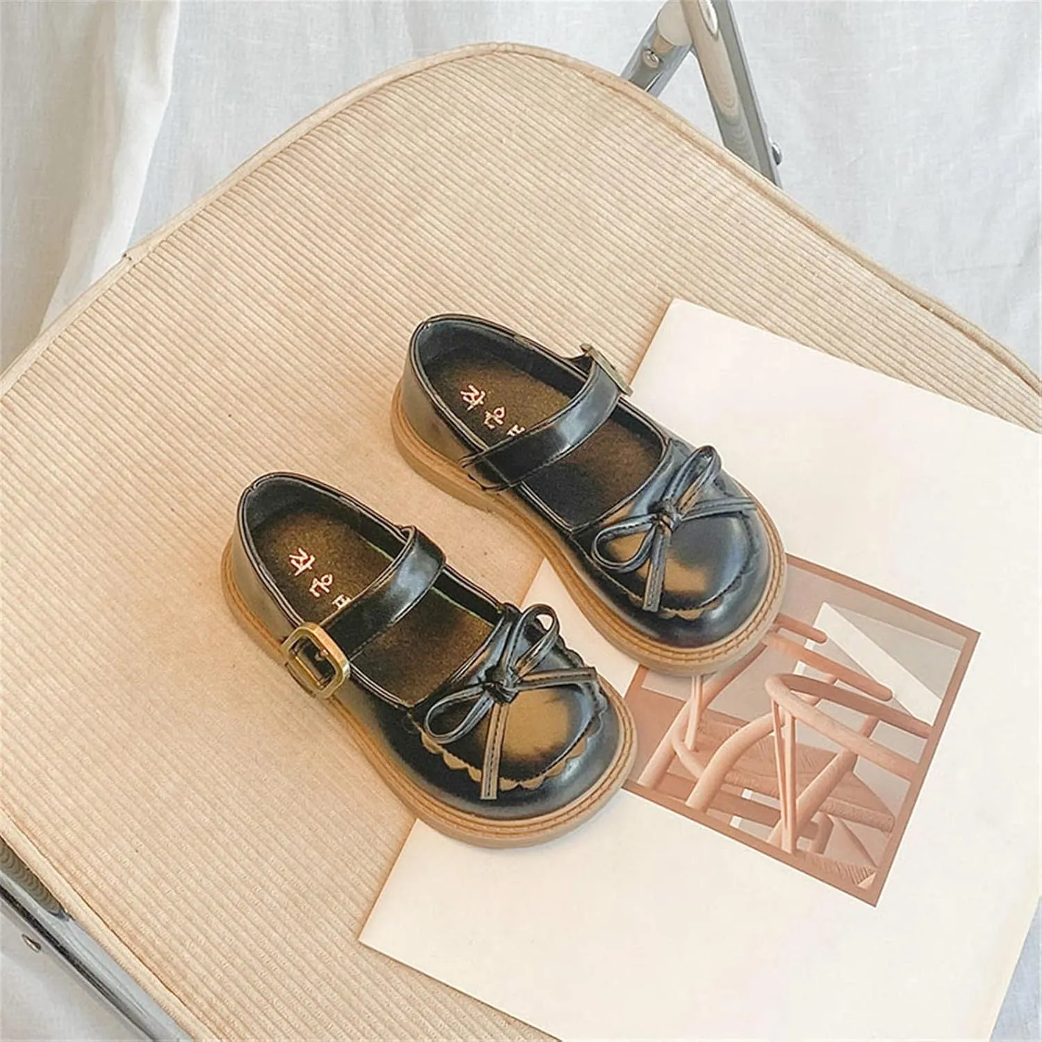 EnJoCho 1 to 12 Years Girls Leather Bow Design Soft Round Toe Princess Dress Flat Shoes Nonslip Shoes Children Princess