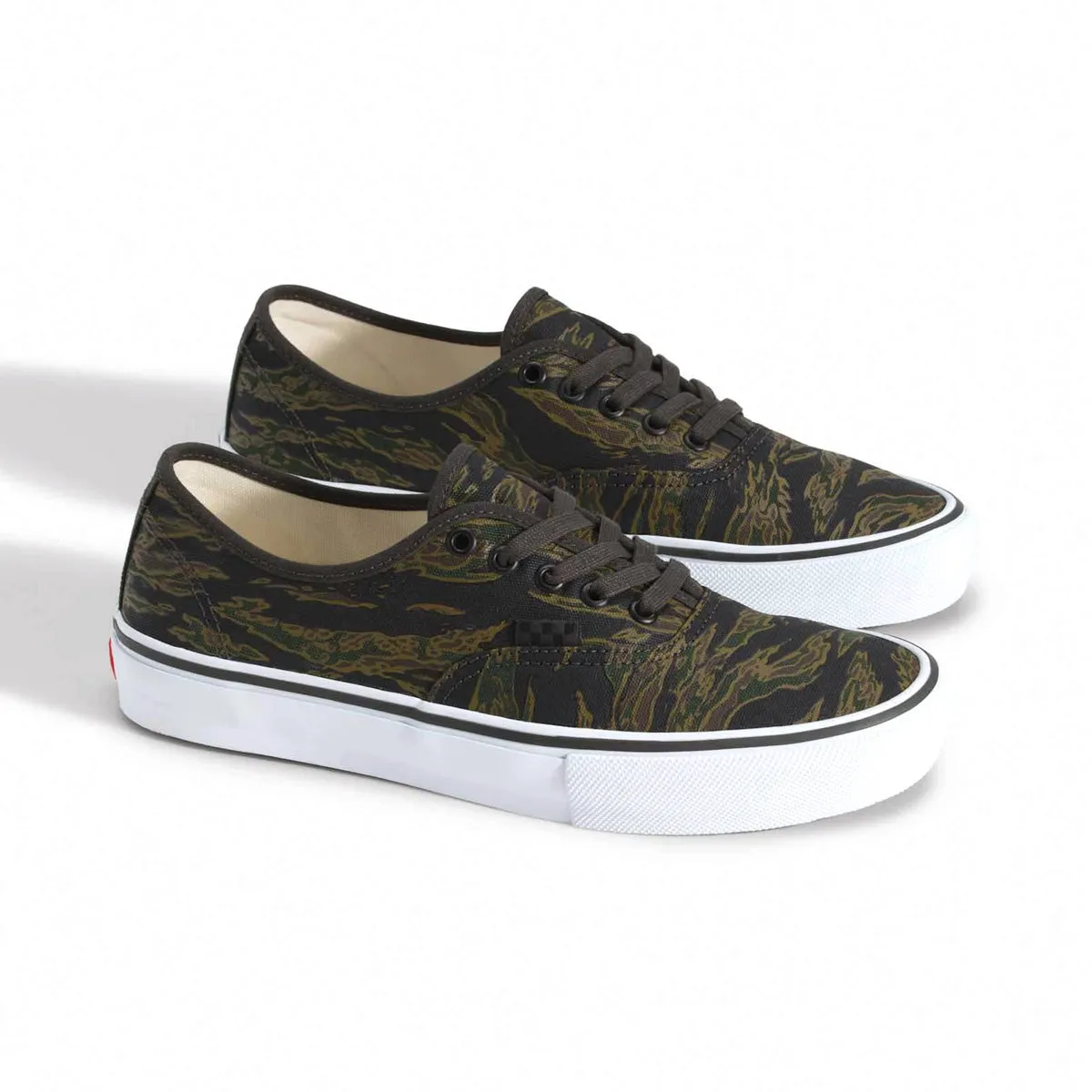 Skate Authentic 'Tiger Camo Green' Fashion-forward style