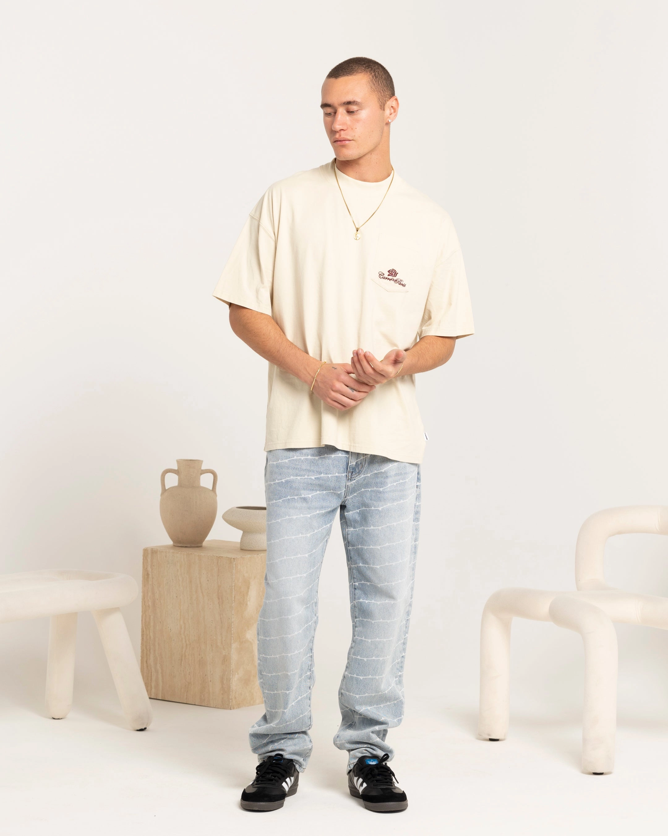 Everyday Wear Carre Class Oversized Pocket T-Shirt Light Stone