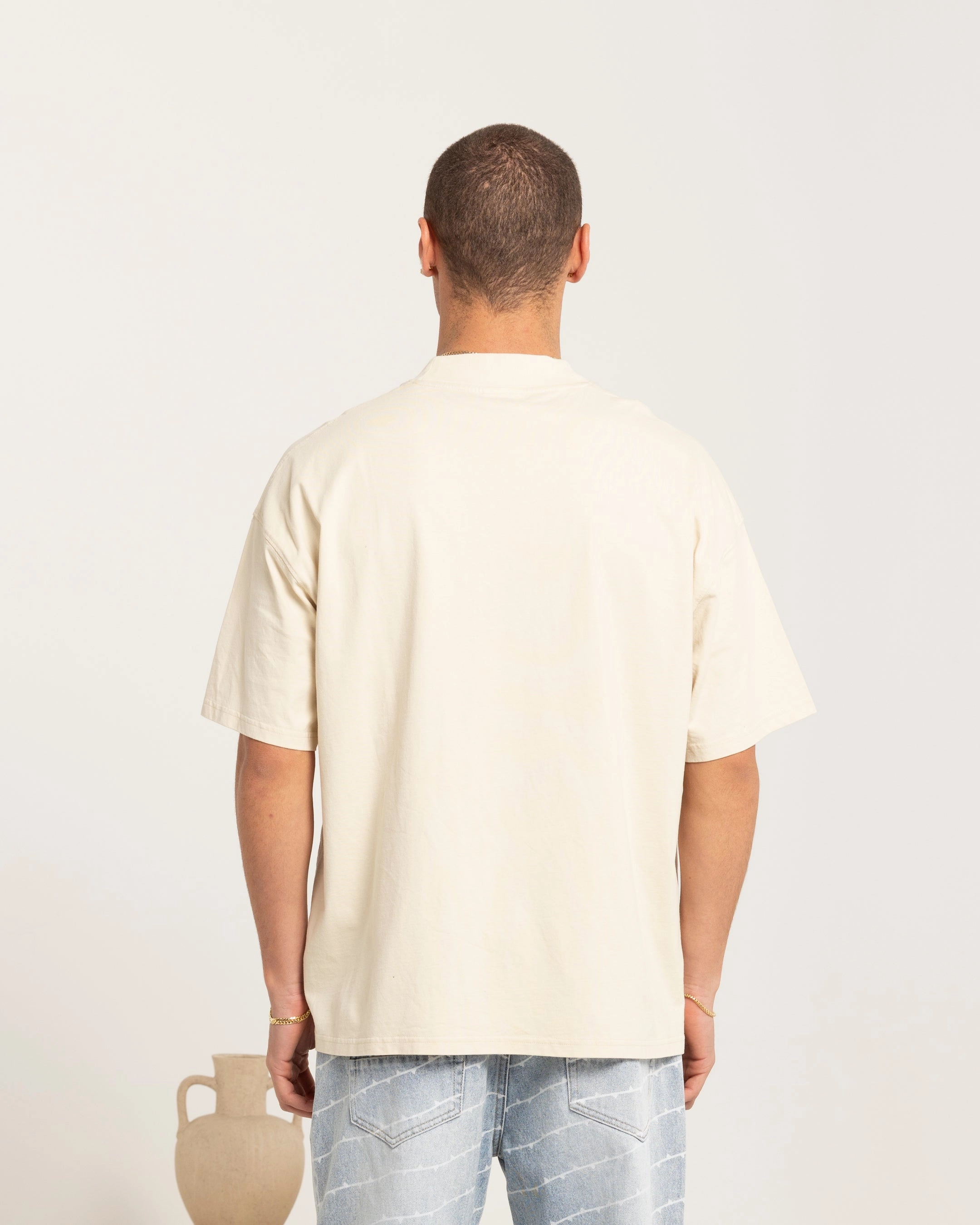 Carre Class Oversized Pocket T-Shirt Light Stone WrinkleResistant BreathableFabric