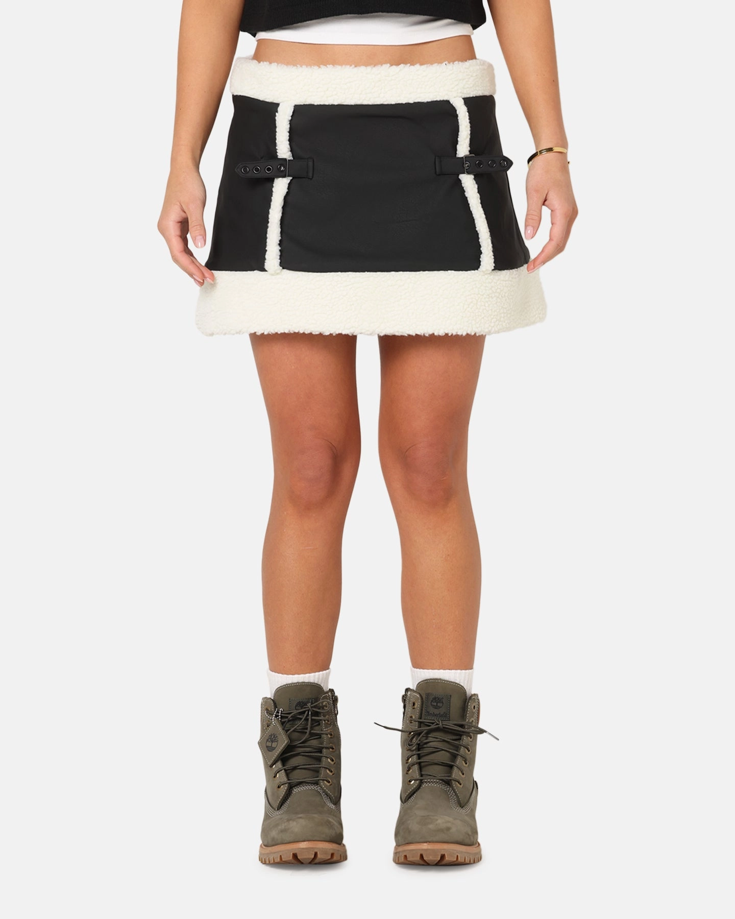 Chilly Weather Sleek Comfort Ed Hardy Women's Seige Mini Skirt Black