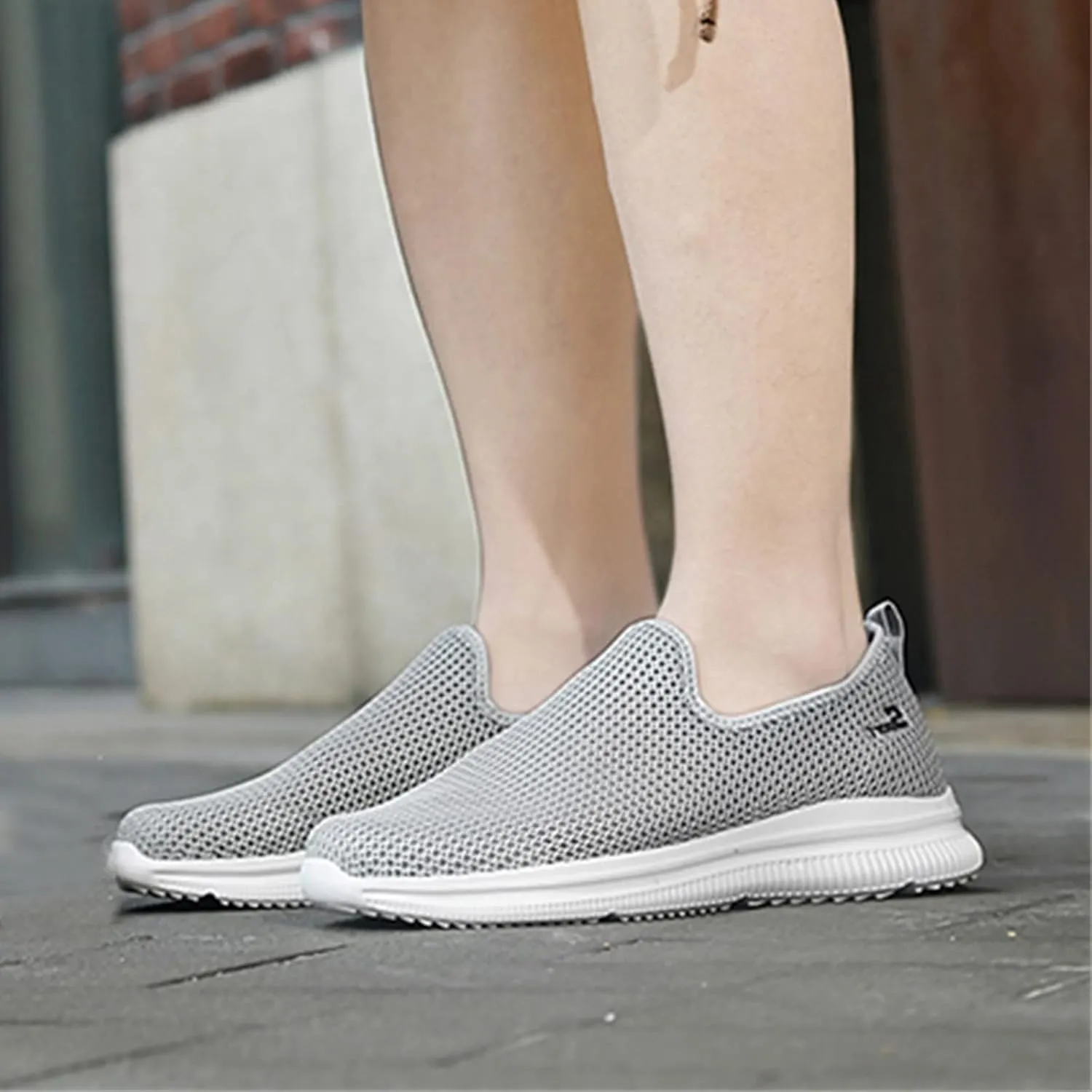 Fashion Summer Men Mesh Breathable Flat Lightweight Comfortable Casual Sneaker Mens