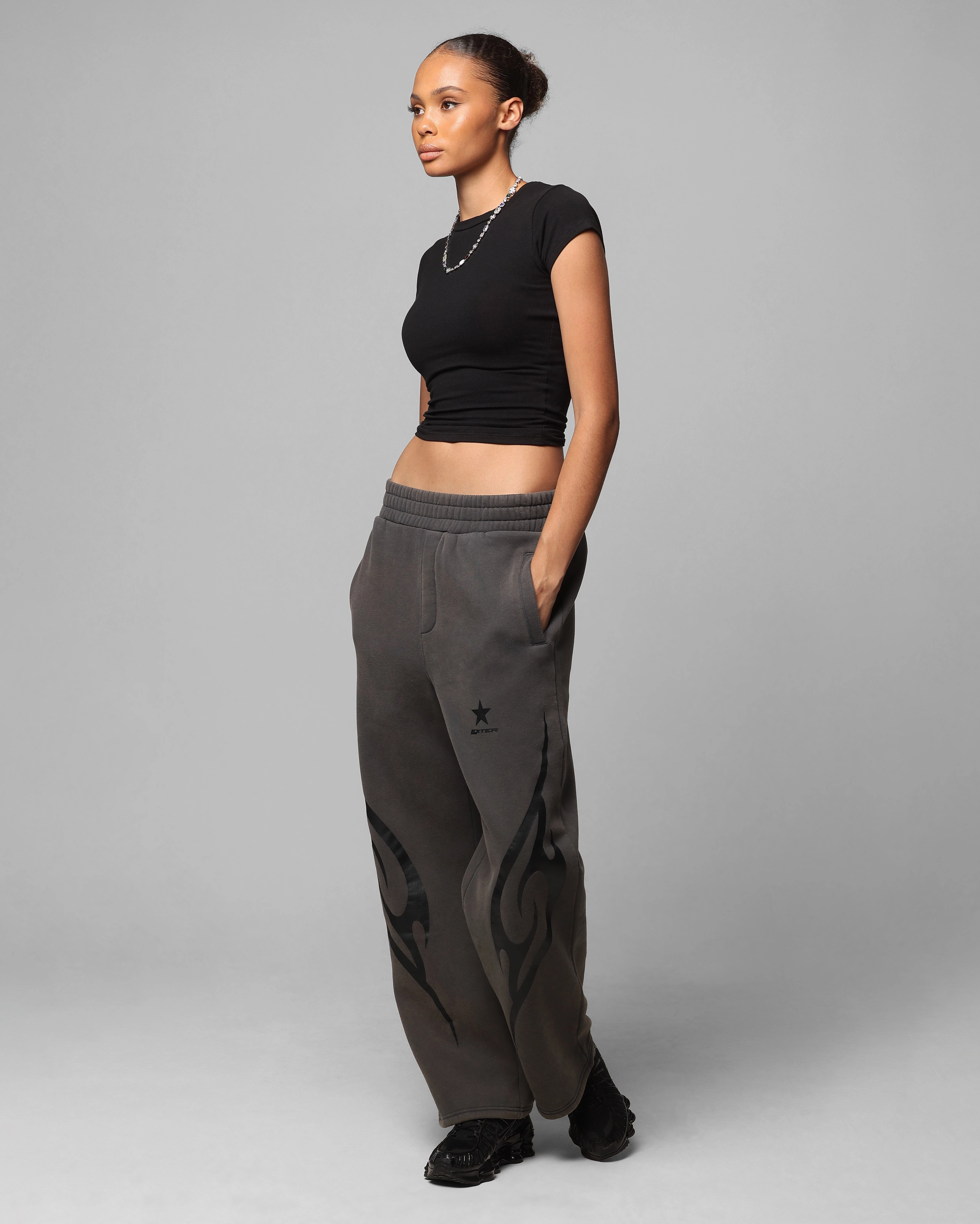 Multi Use Flexible Wear Loiter Cyber Sweat Pants Charcoal
