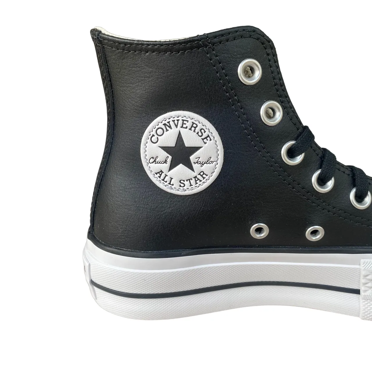 soft - surface running shoes Converse All Star Chuck Taylor Donna in Pelle 561675C | Sneakers alte nere