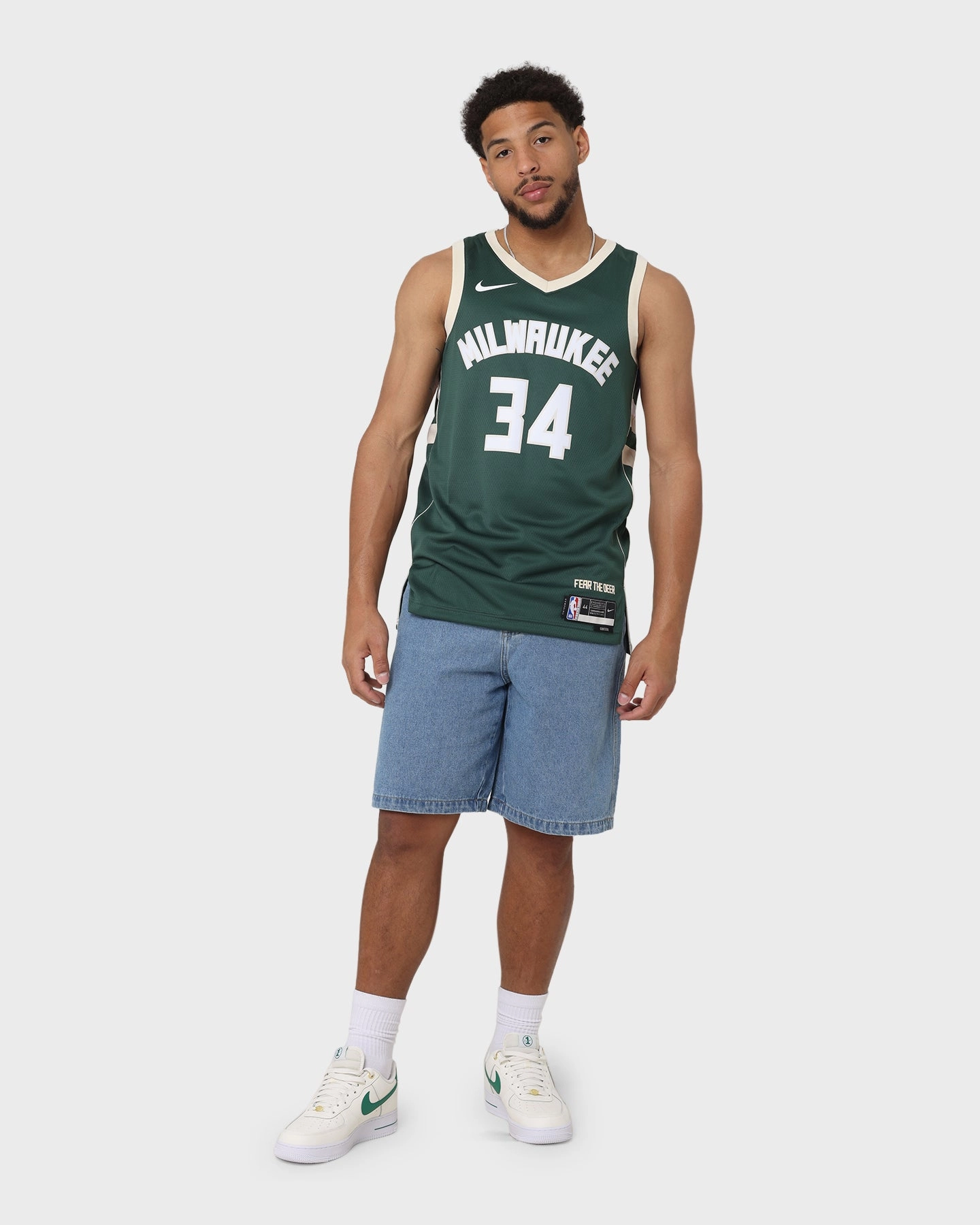Nike Giannis Antetokounmpo Milwaukee Bucks #34 Icon Edition 2022/23 Nike Dri-FIT NBA Swingman Jersey Fir Outdoor Performance Lightweight Thermal Fabric