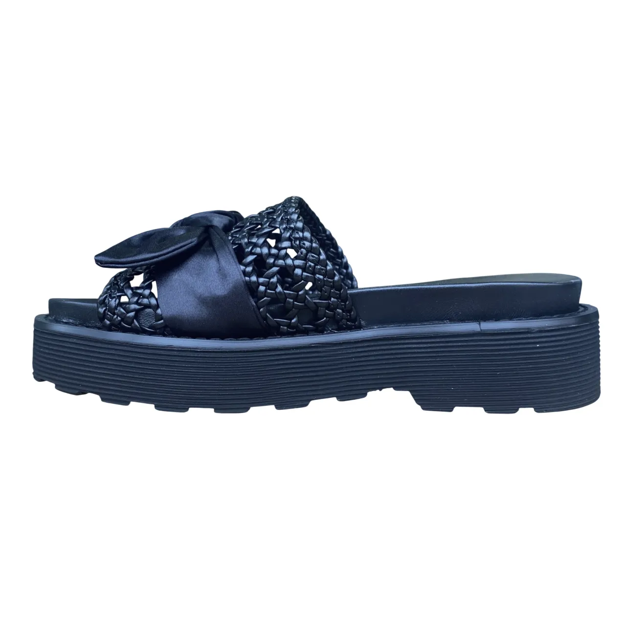Breathable straps Cult sandalo flat da donna con fascia in pelle intrecciata e fiocco in reso ZIGGY 4288 nero