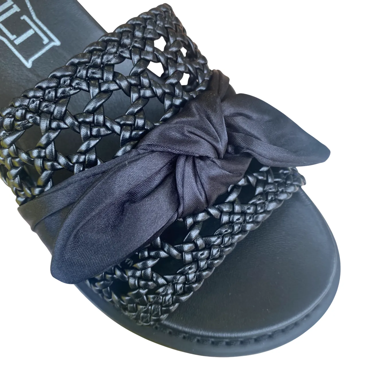Cult sandalo flat da donna con fascia in pelle intrecciata e fiocco in reso ZIGGY 4288 nero Friend Meet