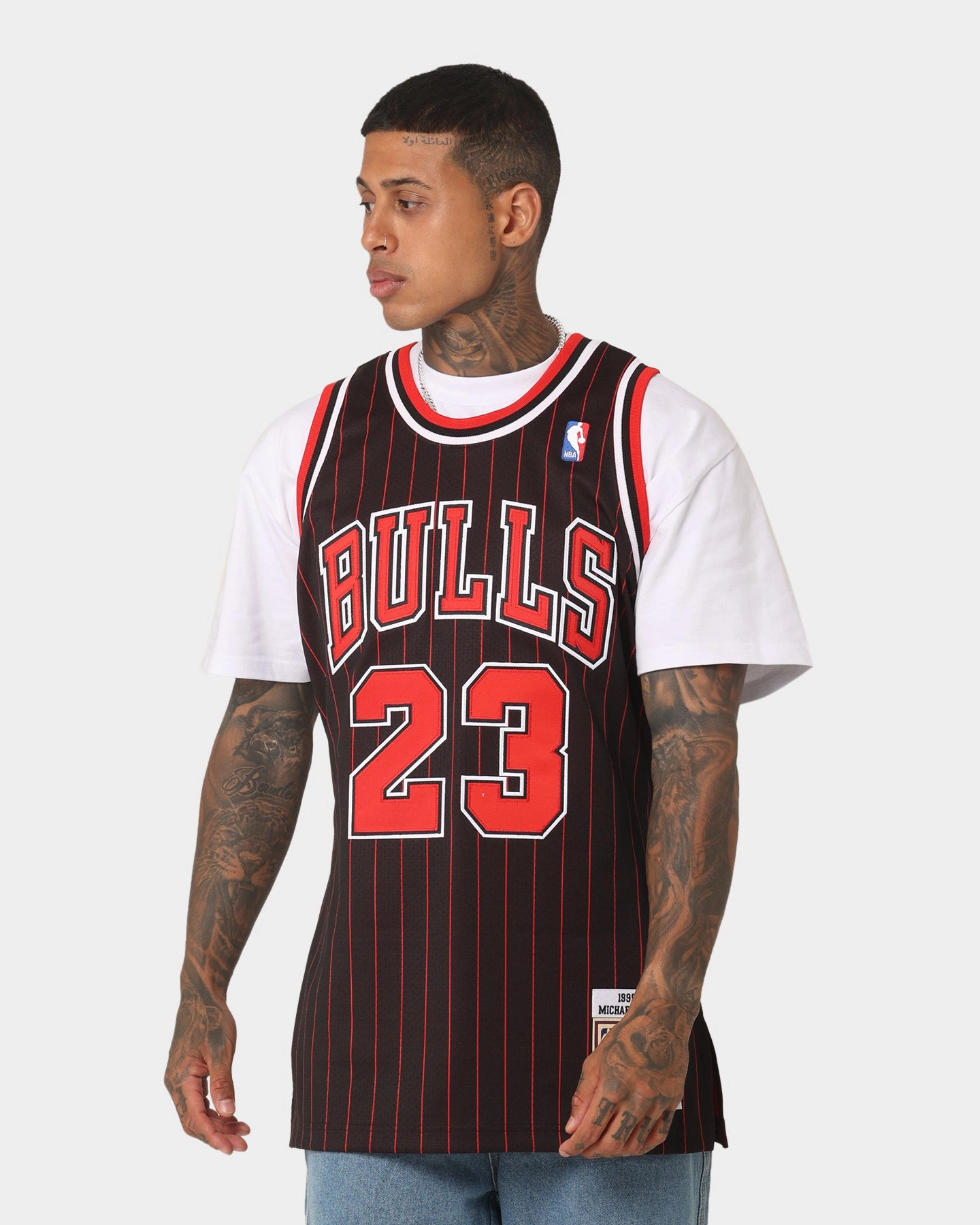 Performance Layer Tight Motion Mitchell & Ness Chicago Bulls Michael Jordan '95-'96 #23 Authentic Jersey Black