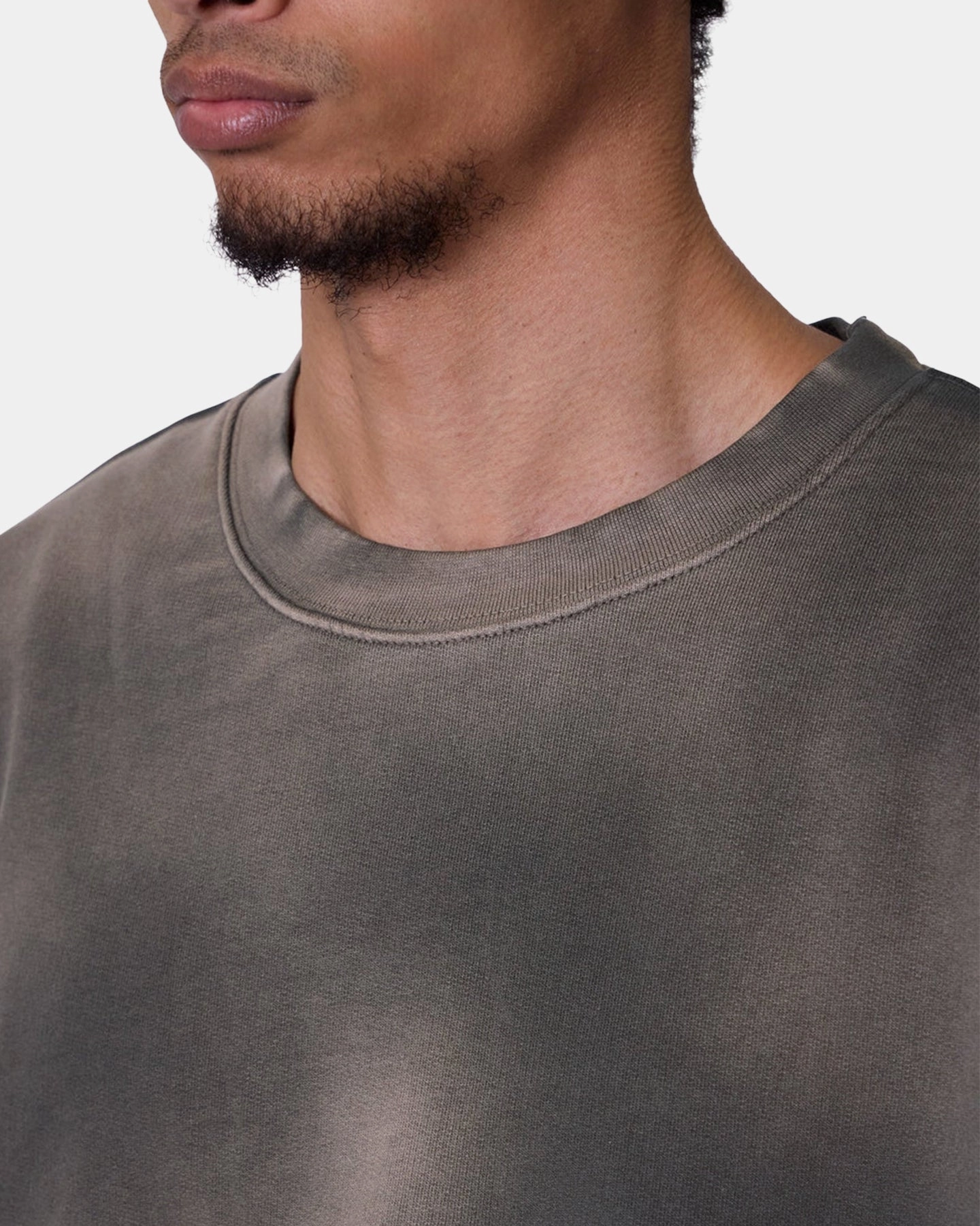 Non Restrictive Silhouette Natural Fiber Blend MNML Oversized Crewneck T-Shirt Green