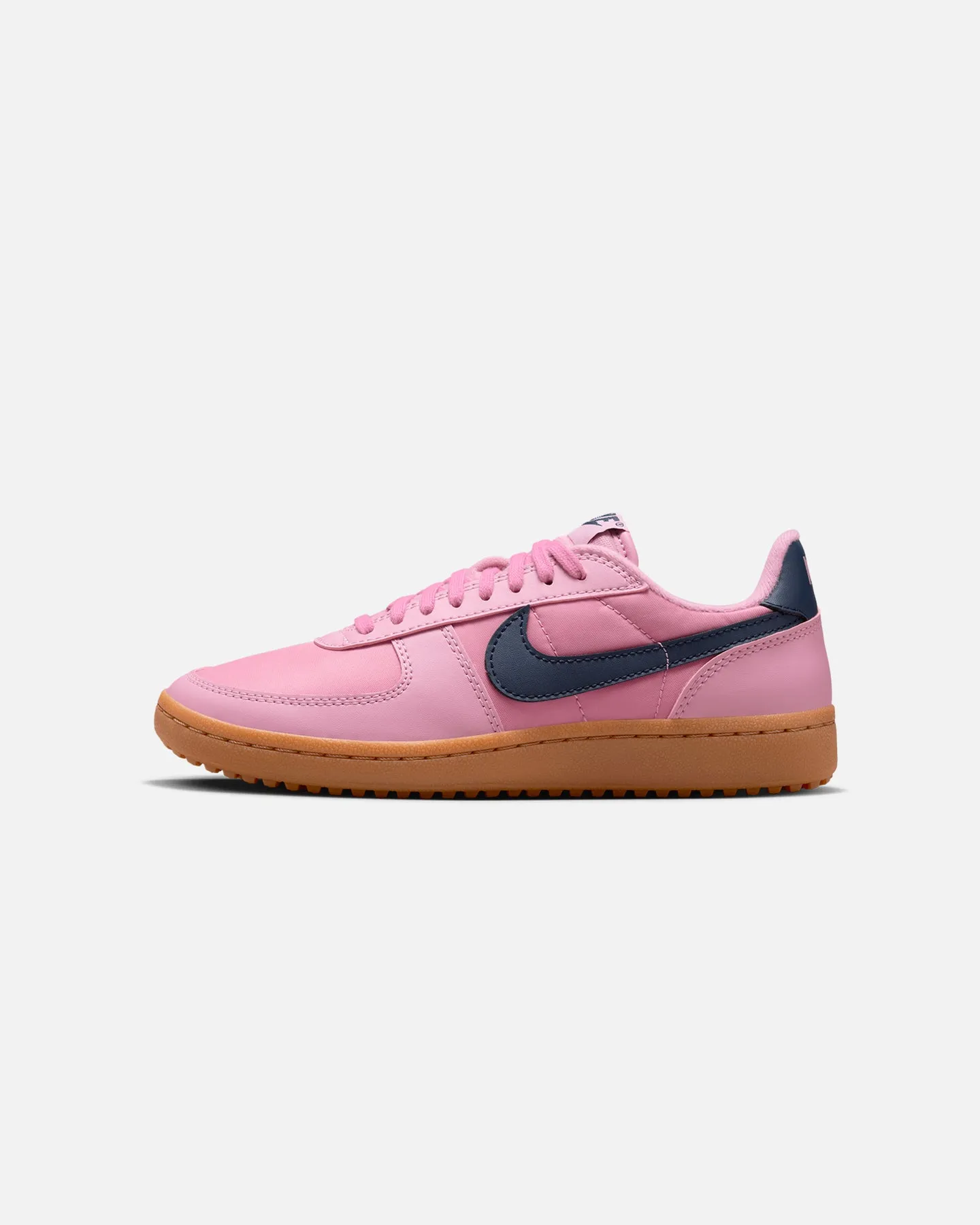 home - workout running shoes smooth - surface ready Nike Women's Field General Pink