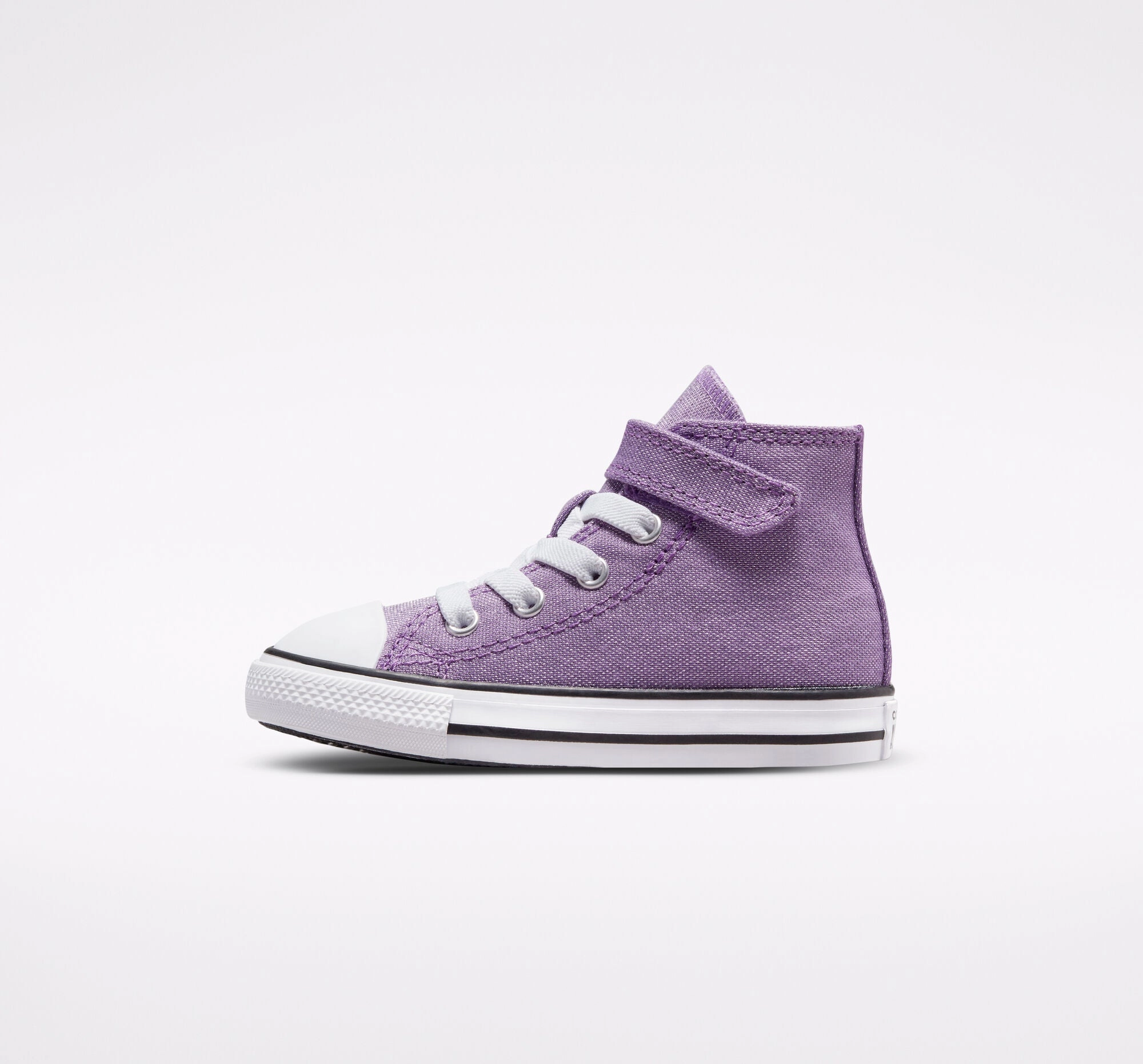 Slip Resistant Lugs Ventilated Heel Counter Converse scarpa da bambina alta alla caviglia Chuck Taylor All Star Easy-On Glitter 772878C viola