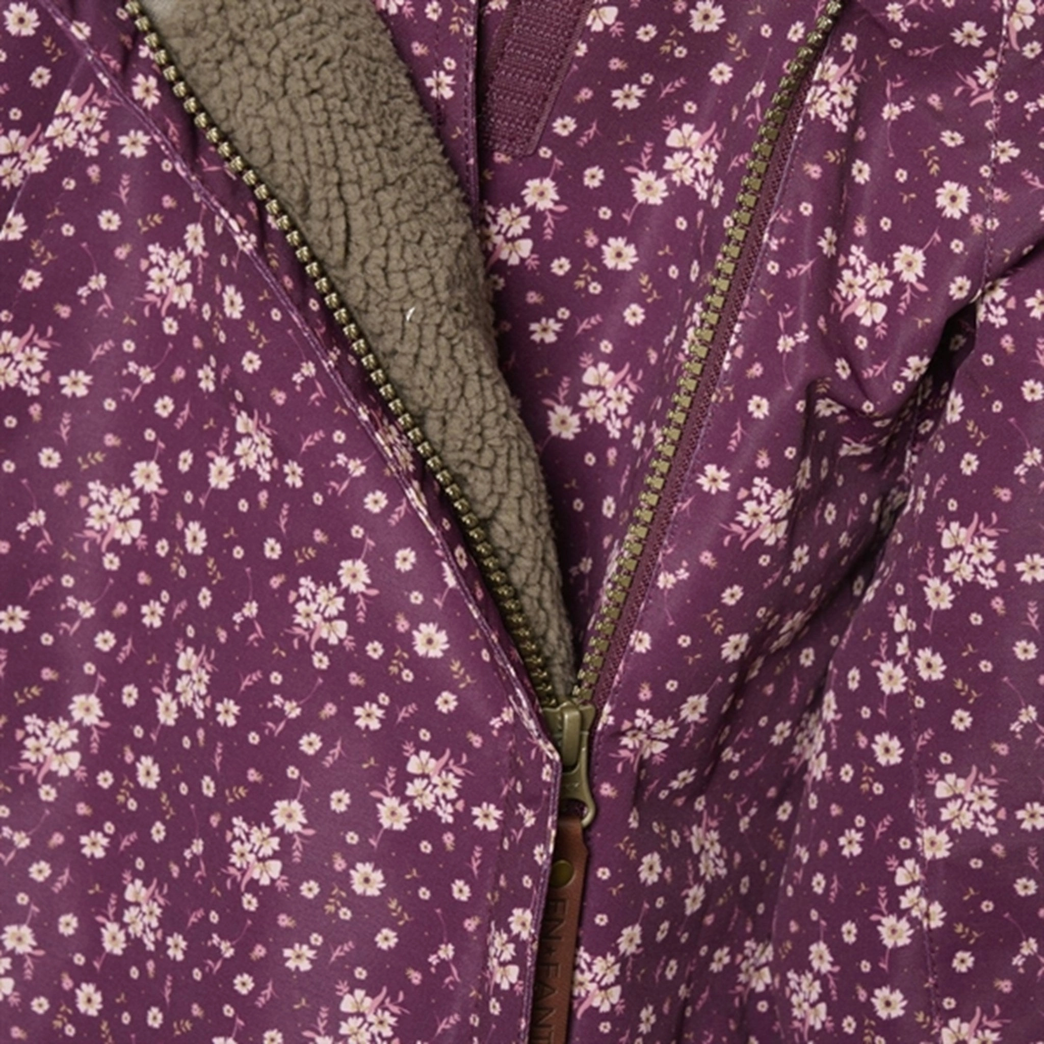 En Fant Jacket AOP Baby Fig Weather Adaptive Ventilation Sporty Chic