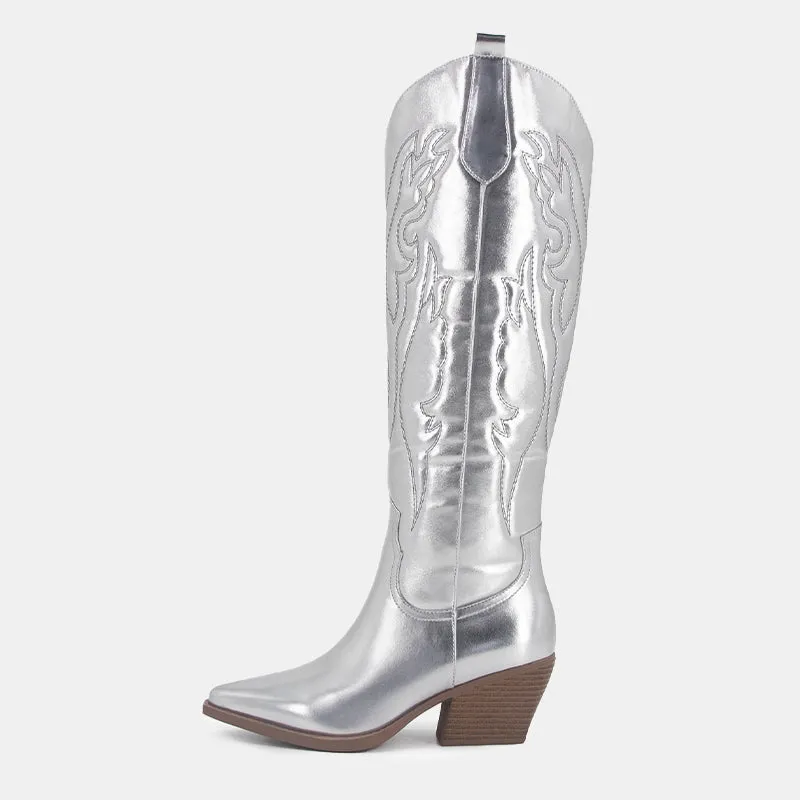Gardenia Shiny Metallic  Embroidery Boots