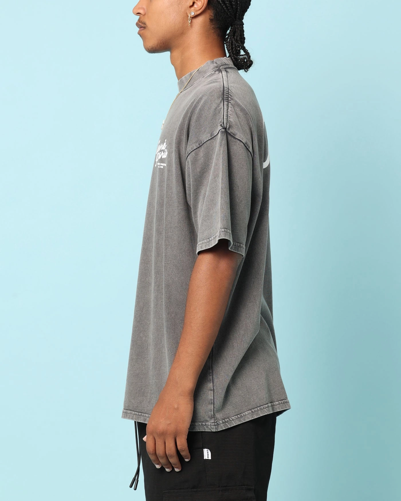 short sleeved Carr?? Gorgeous Script Oversized T-Shirt Washed Charcoal