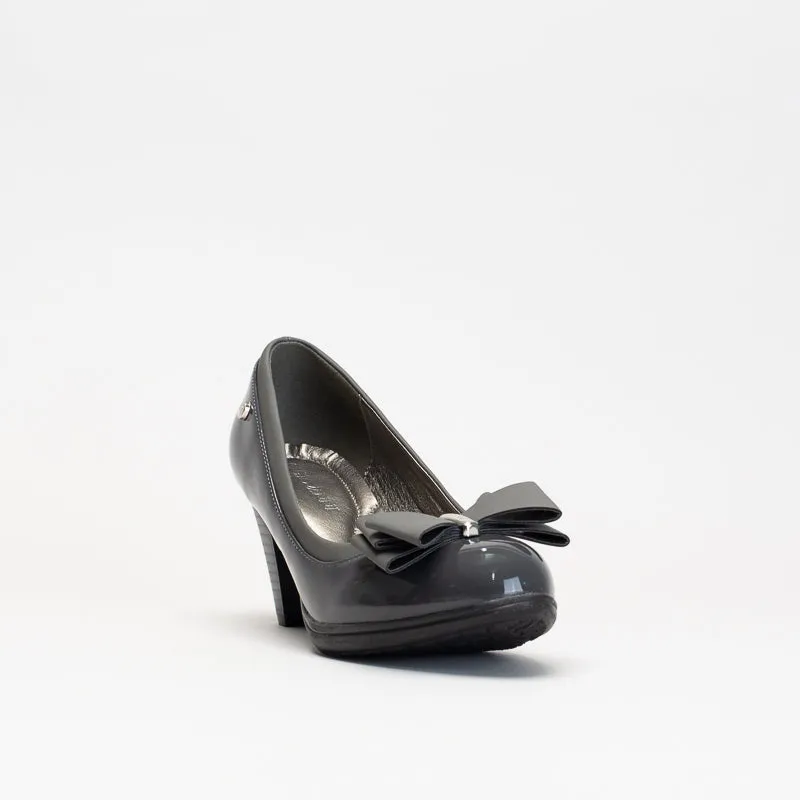 Giovanni Women Patent Bow Block Heel Shoe _ 150610