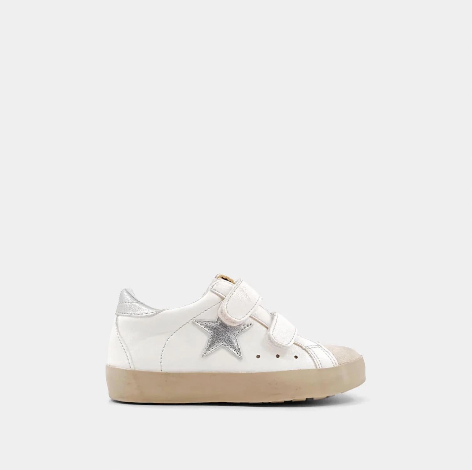 Girl's Sunny Sneaker In White Motion Friendly