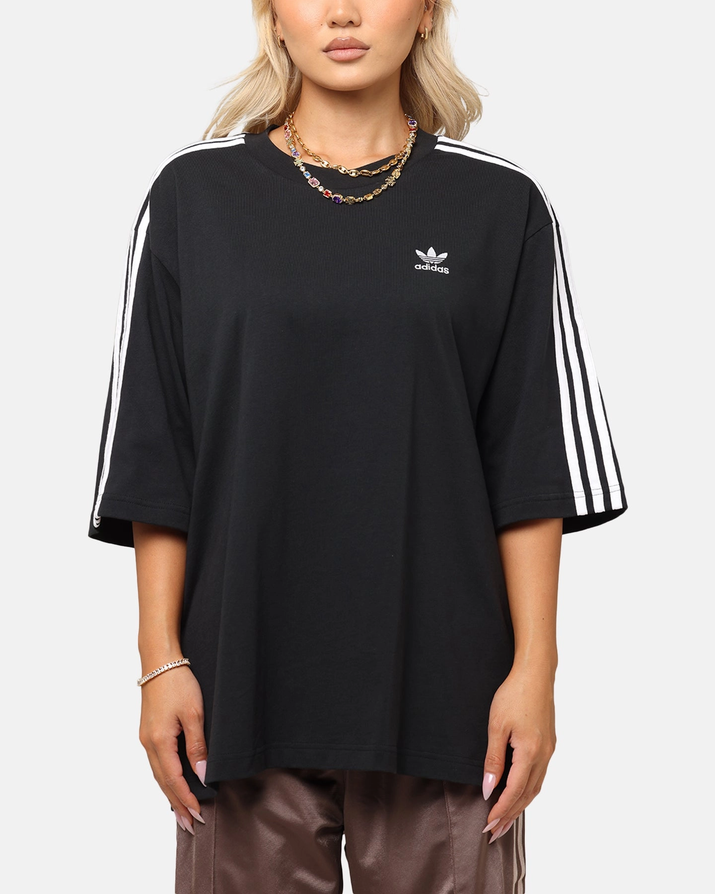 Adidas Oversized T-Shirt Black Street Style Trend Sporty essentials