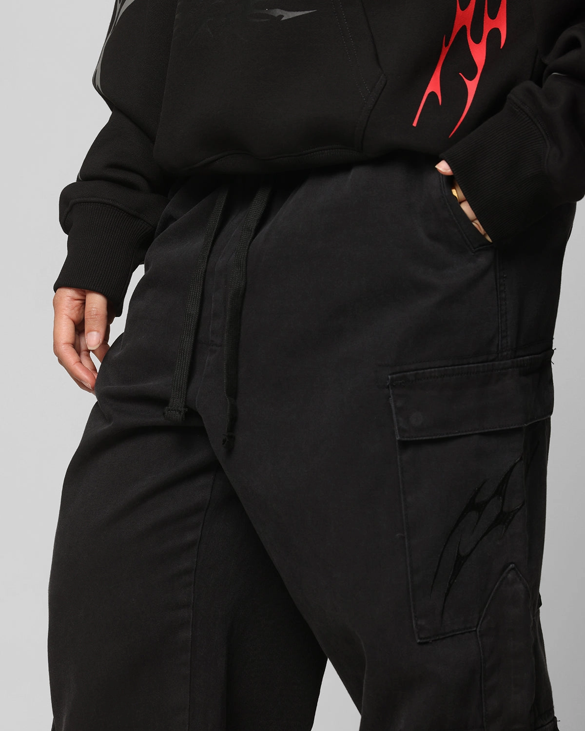 Ed Hardy Electric Cargo Pants Washed Black Warm design Cozy And Stylish