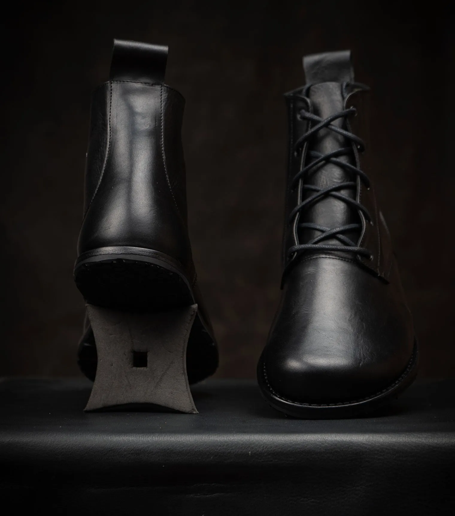 Goodyear Welted Barefoot Chukka Boots - Black