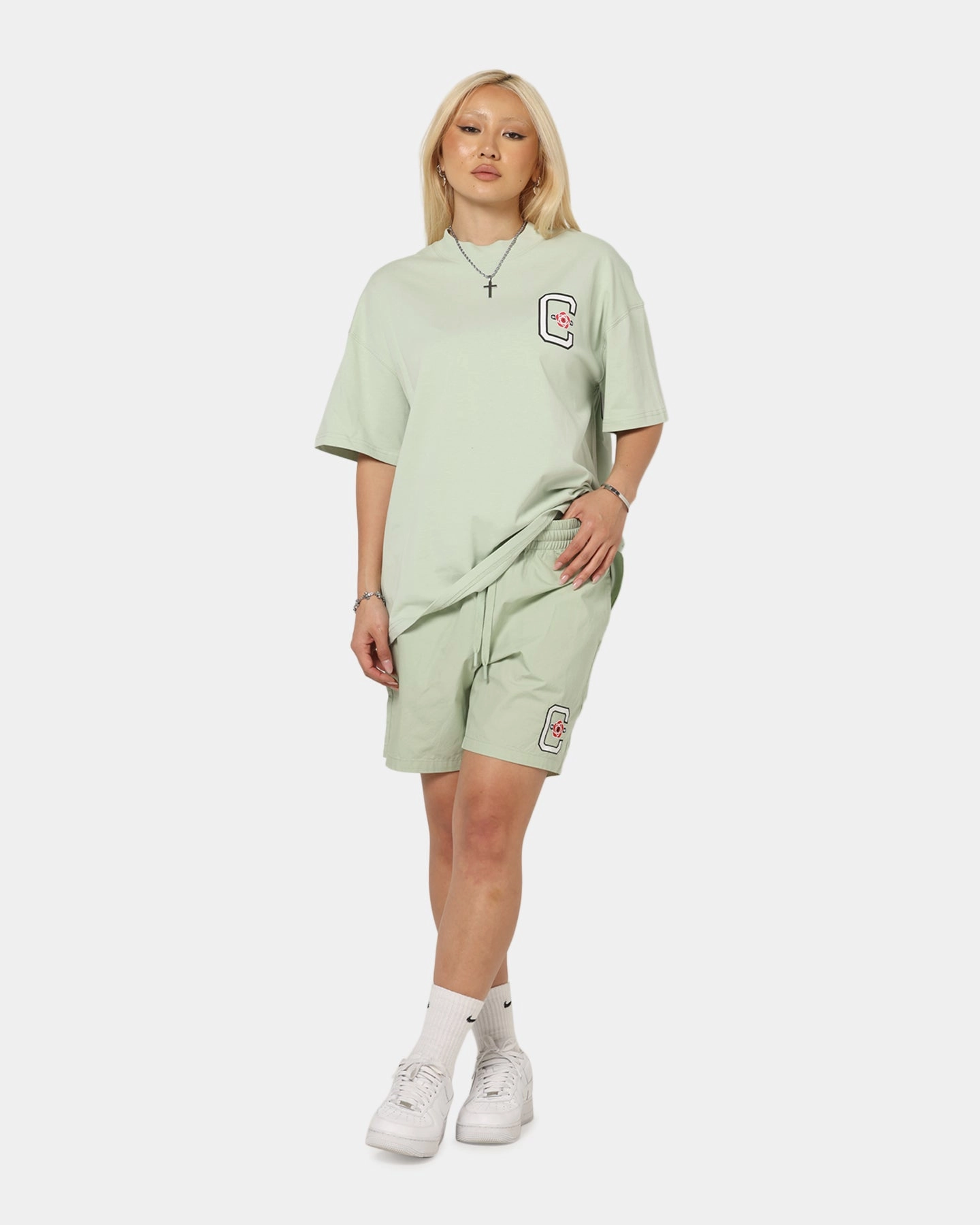 Informal charm Anti Bacterial Treatment Carre Rose Oversized T-Shirt Sage