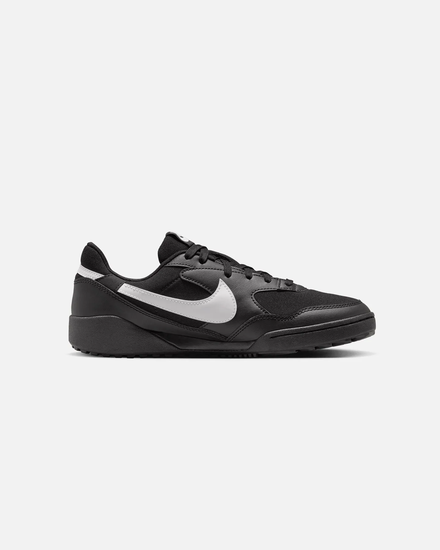 streamlined look Nike Women's Terra Manta Black/White