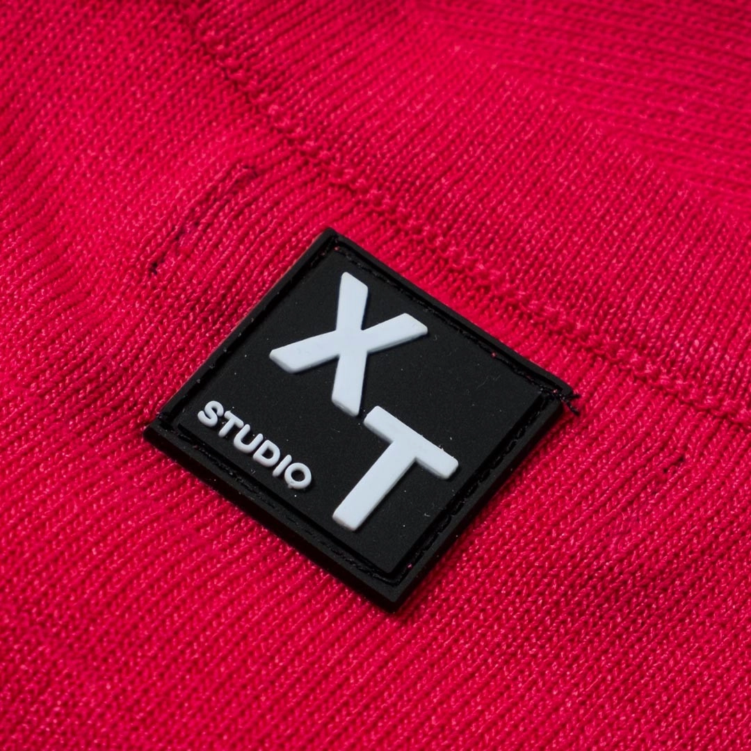 Minimalist Style XT Studio canotta top da donna in cotone. Colore fucsia