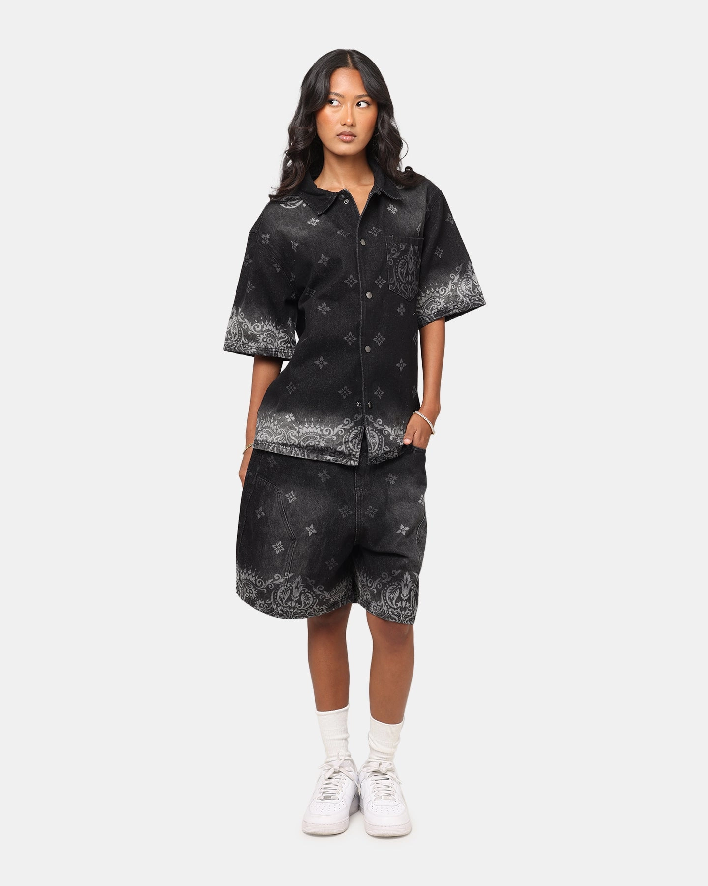Comfort Style breath easy Criminal Damage Laser Print Denim Shorts Washed Black