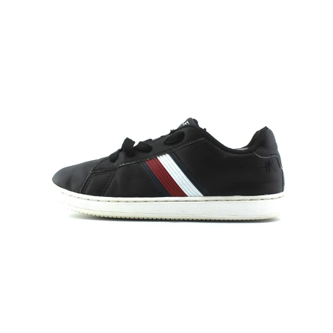 HILFIGER .