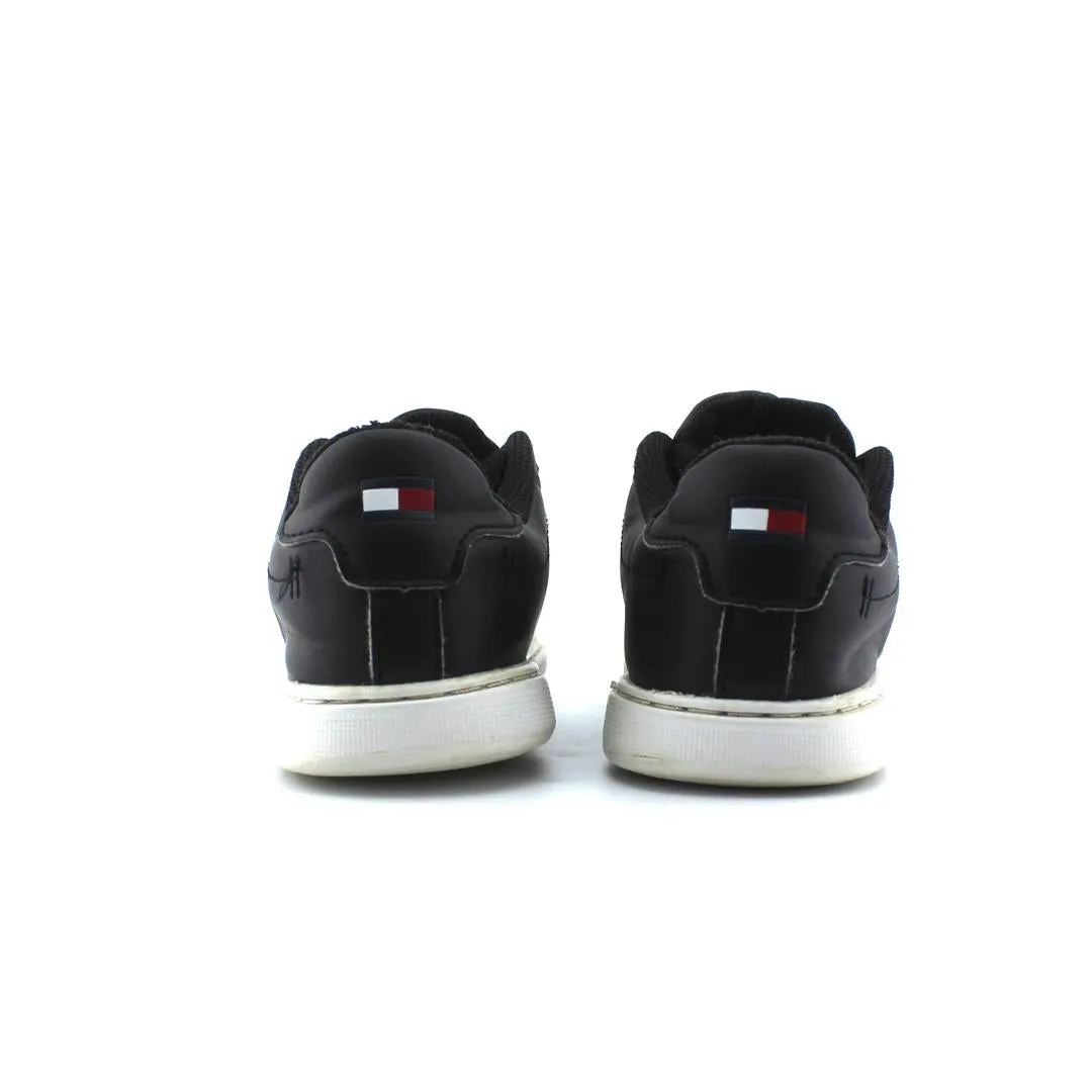 HILFIGER .