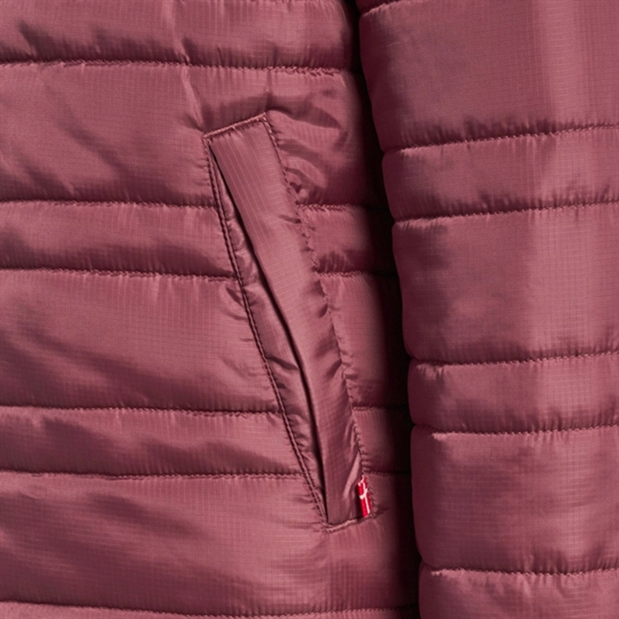 Hummel Jacket Mosgrave Tex Rose Brown simple design AirflowVents