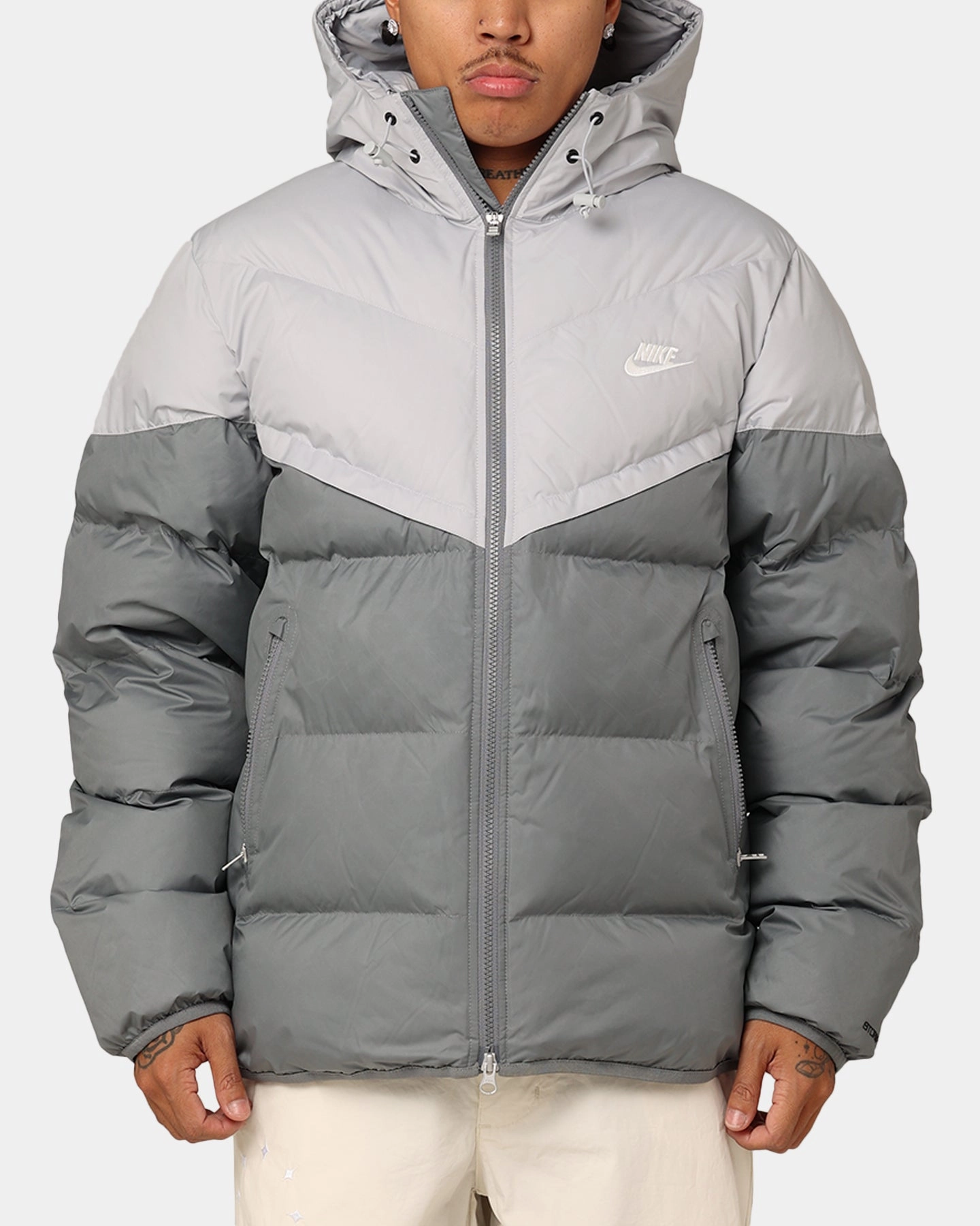 Indication Nike Windrunner PrimaLoft? Storm-FIT Hooded Puffer Jacket Light Smoke Grey