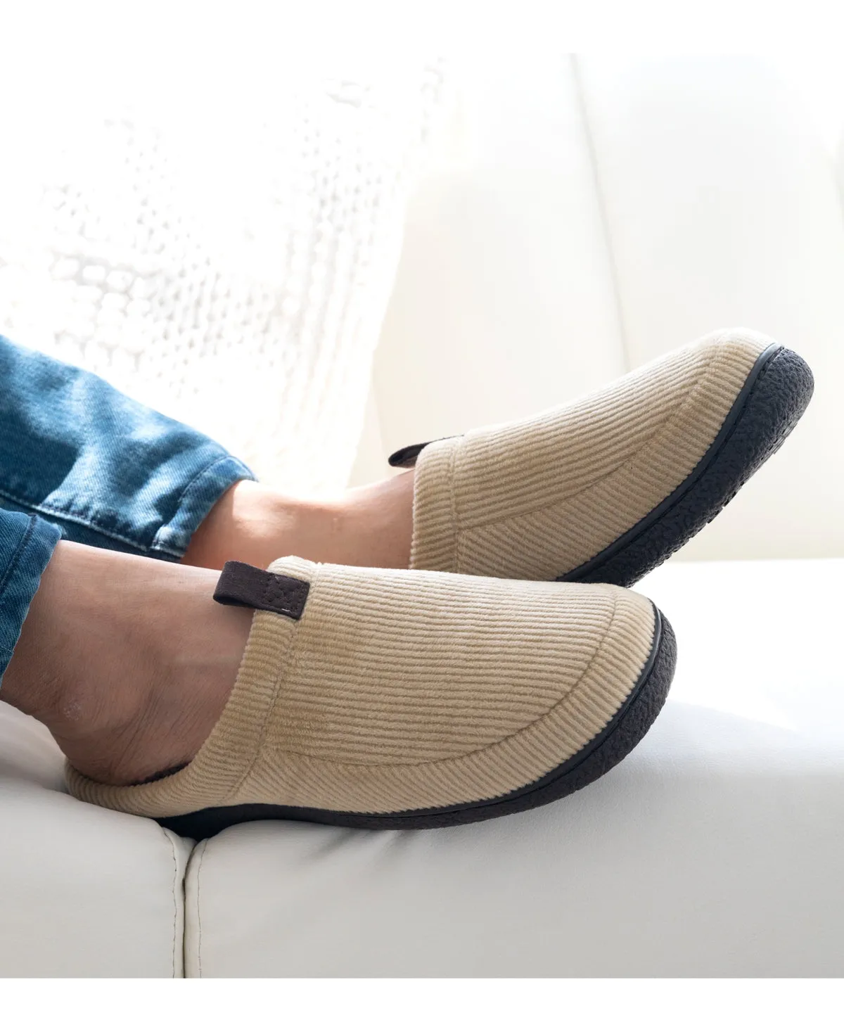 Isotoner Men's Corduroy Hoodback Slippers Pebble Medium 8 to 9